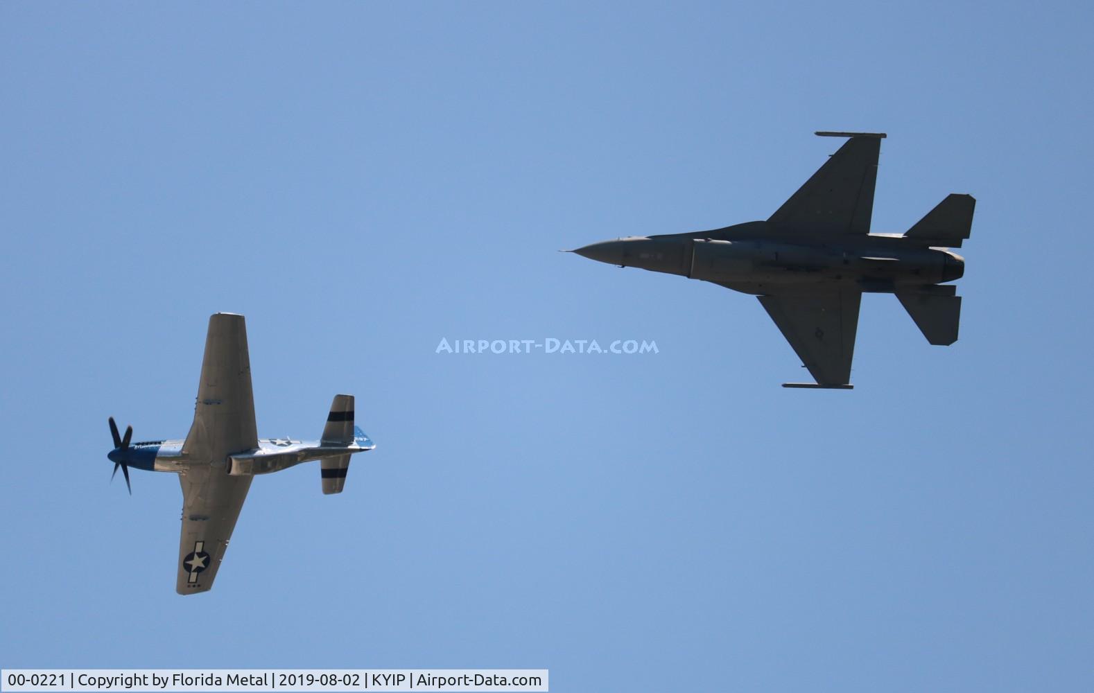 00-0221, Lockheed Martin F-16CM Fighting Falcon C/N CC-183, Thunder Over Michigan 2019