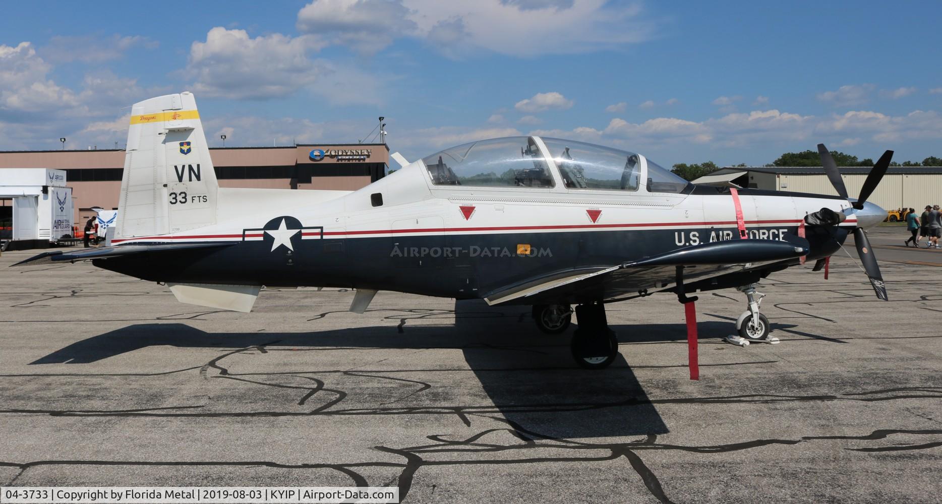 04-3733, 2004 Raytheon T-6A Texan II C/N PT-285, Thunder Over Michigan 2019
