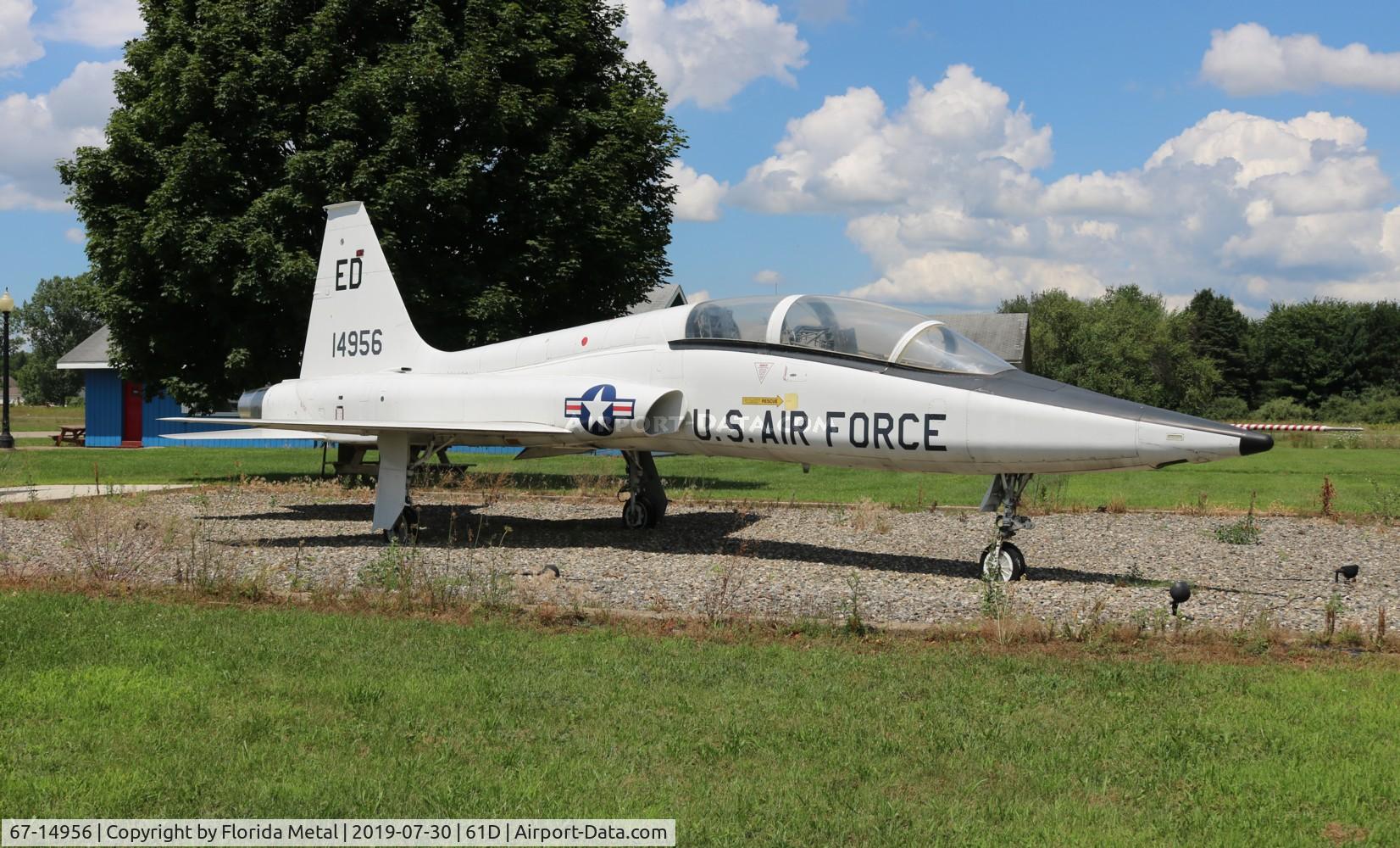 67-14956, 1967 Northrop T-38A Talon C/N T.6097, T-38A gate guard
