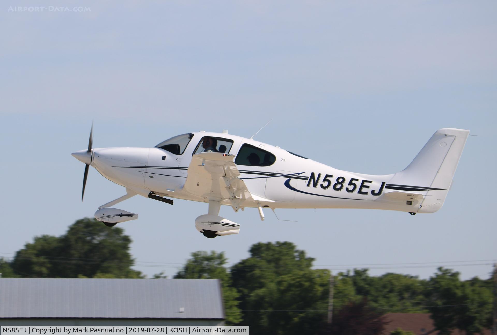 N585EJ, 2016 Cirrus SR20 C/N 2319, Cirrus SR20