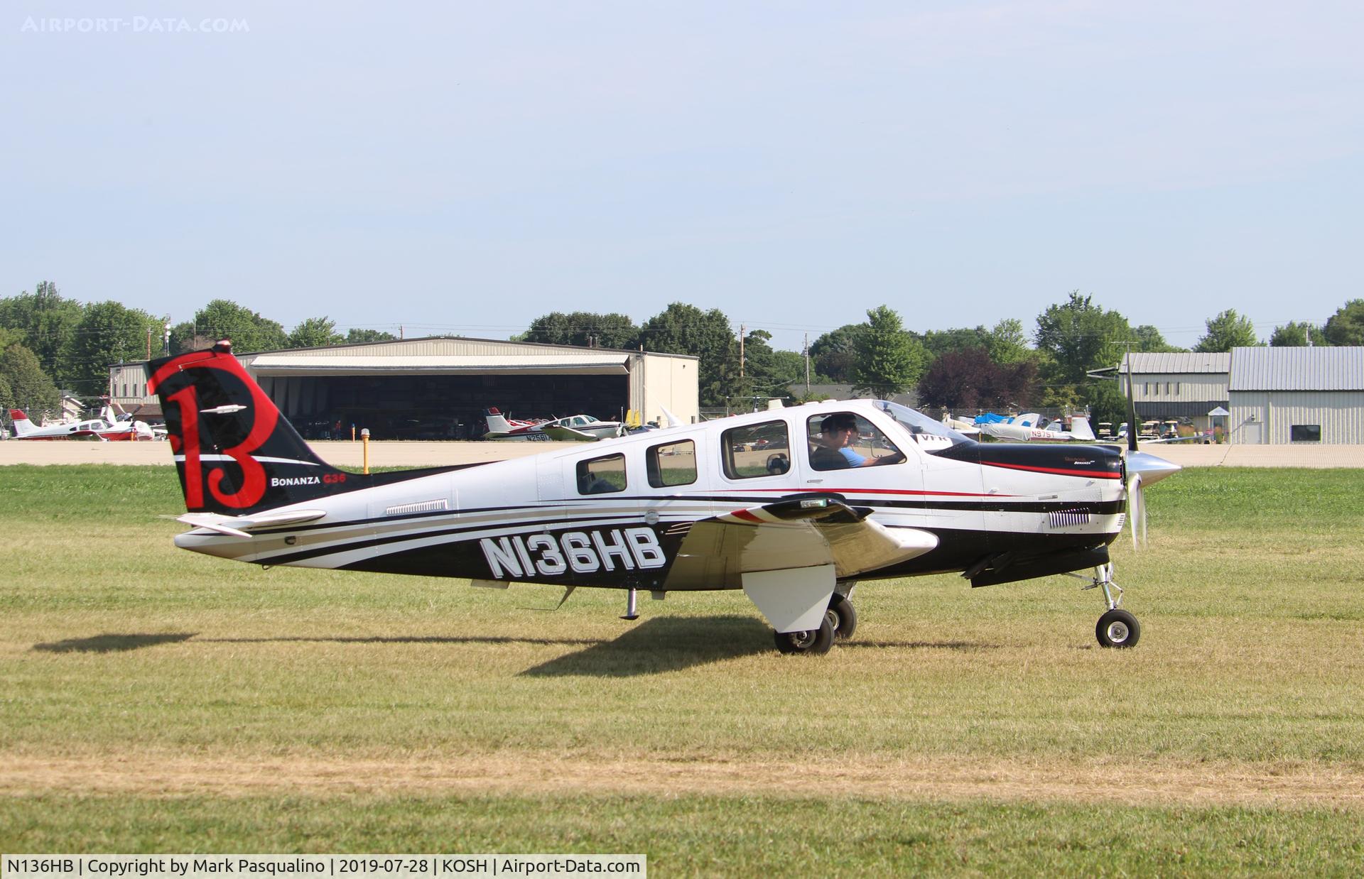 N136HB, Hawker Beechcraft Corp G36 Bonanza C/N E-3946, Beech G36