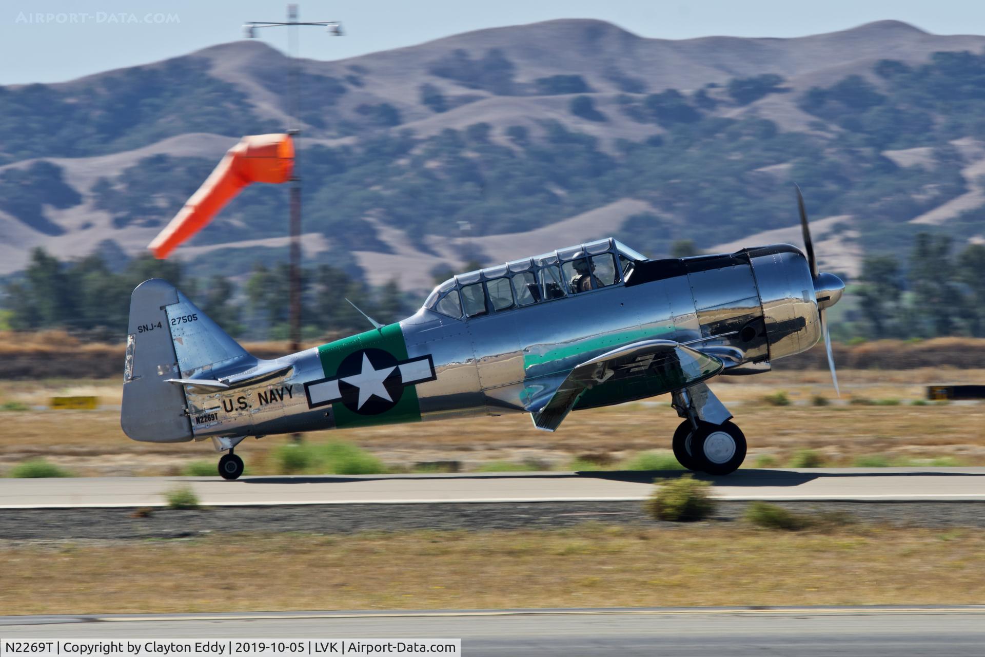 N2269T, 1943 North American Medore SNJ-4 C/N 88-12841, Livermore airport airshow 2019.
