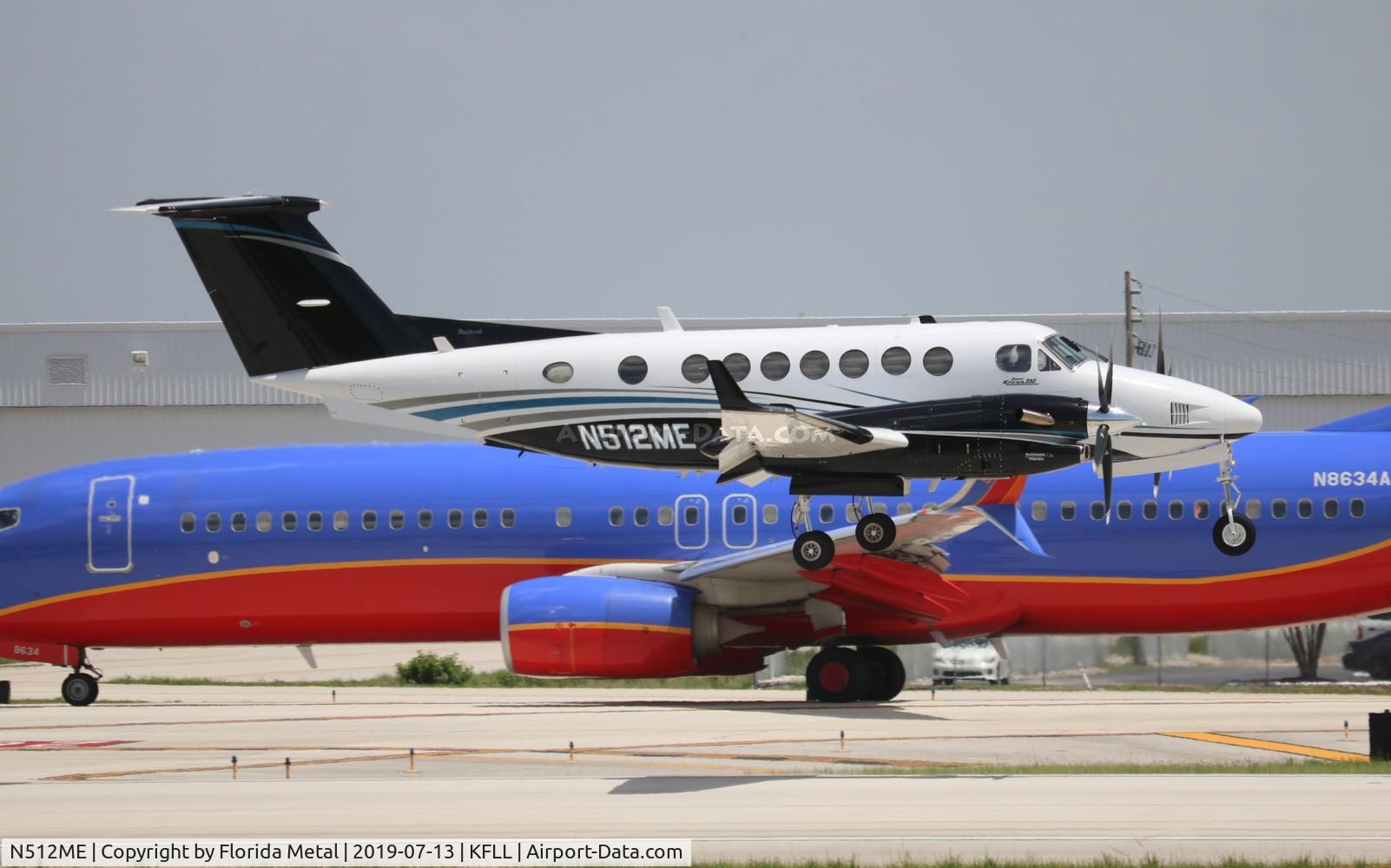 N512ME, 1991 Beech B300 350 Super King Air C/N FL-61, King Air 350