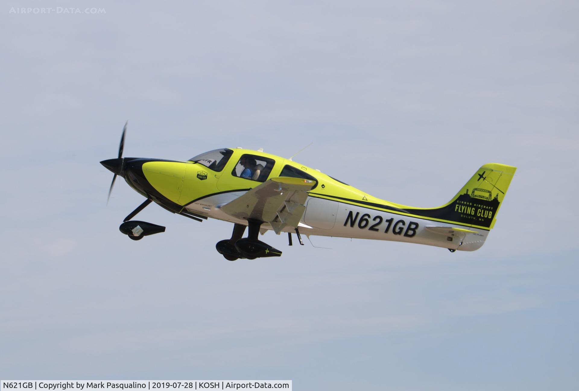 N621GB, Cirrus SR20 C/N 2021, Cirrus SR20