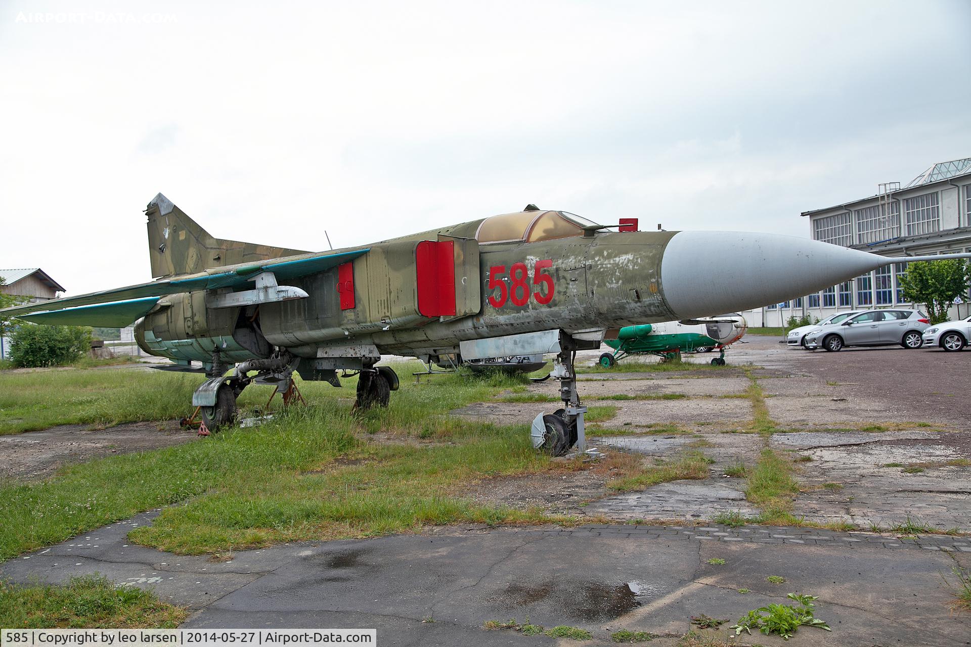585, 1978 Mikoyan-Gurevich MiG-23MF C/N 03902 13100, Technikmuseum Dessau 27.5.2014