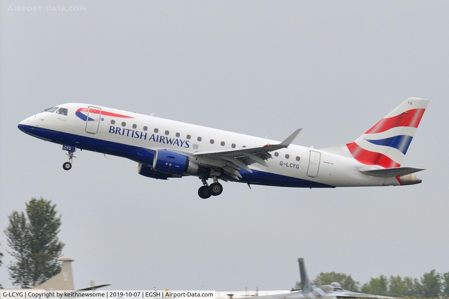 G-LCYG, 2009 Embraer 170STD (ERJ-170-100STD) C/N 17000300, Regular training mission.
