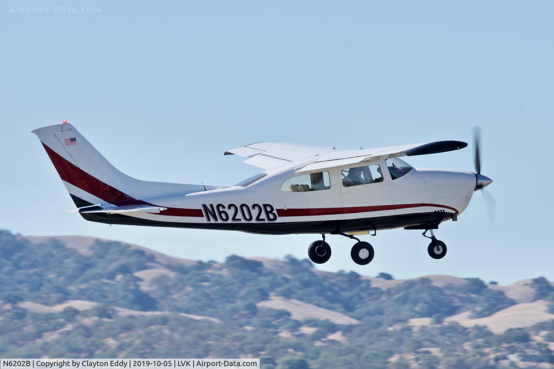 N6202B, 1978 Cessna T210M Turbo Centurion C/N 21062706, Livermore airport California 2019.