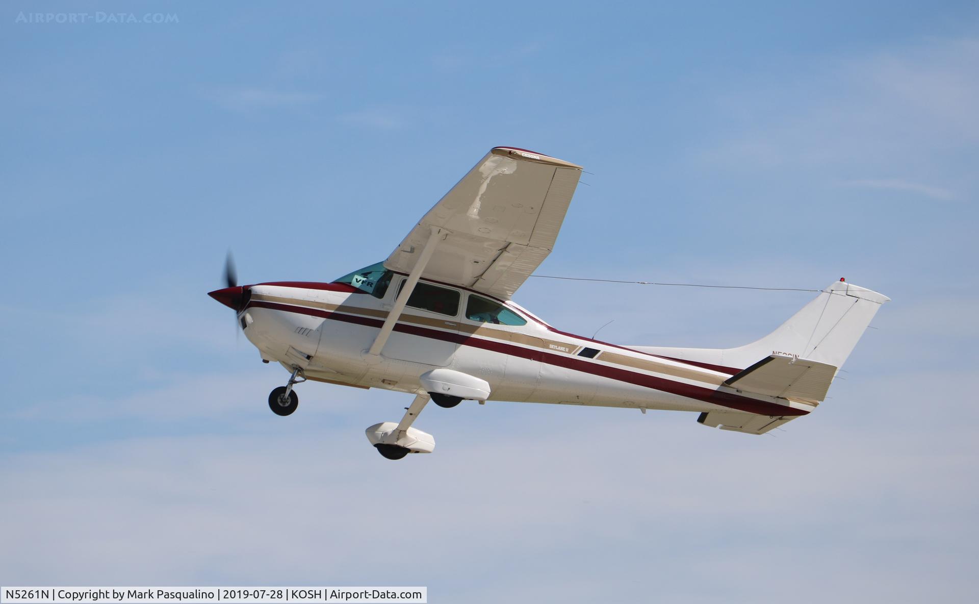 N5261N, 1980 Cessna 182Q Skylane C/N 18267610, Cessna 182Q