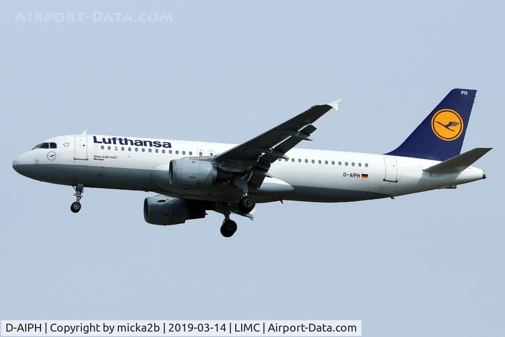 D-AIPH, 1989 Airbus A320-211 C/N 0086, Landing
