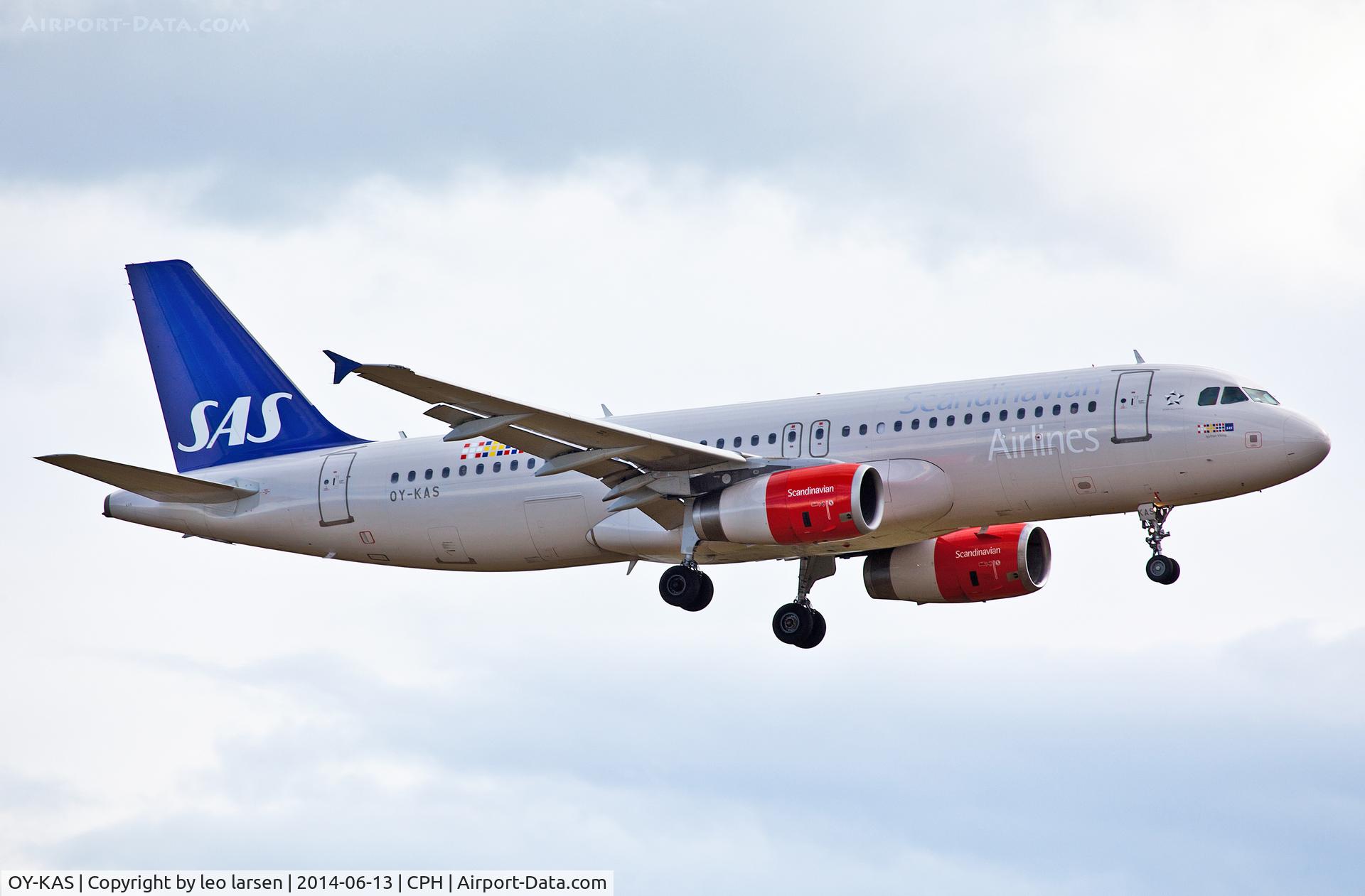 OY-KAS, 2007 Airbus A320-232 C/N 3335, Copenhagen 13.6.2014 L/D R-30