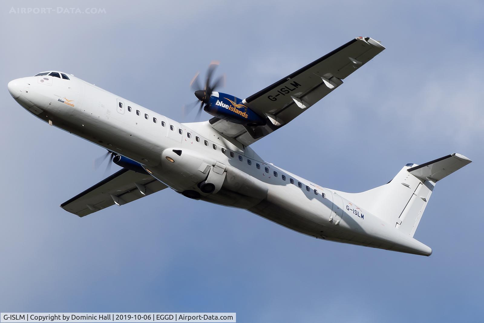G-ISLM, 2007 ATR 72-212A C/N 762, Departing RWY 27
