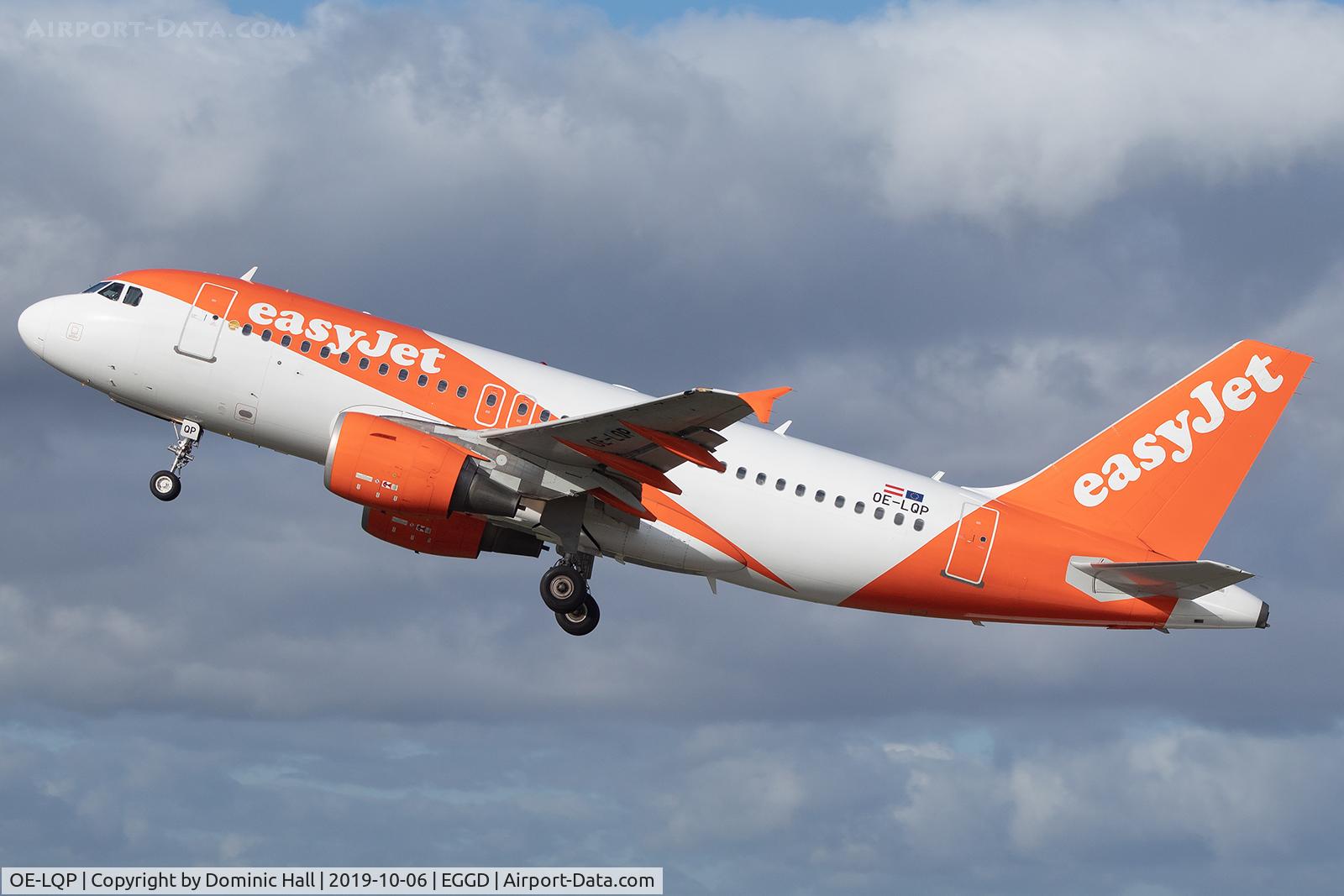 OE-LQP, 2009 Airbus A319-111 C/N 3810, Departing RWY 27