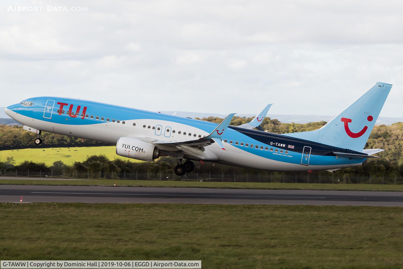 G-TAWW, 2015 Boeing 737-8K5 C/N 41663, Departing RWY 27