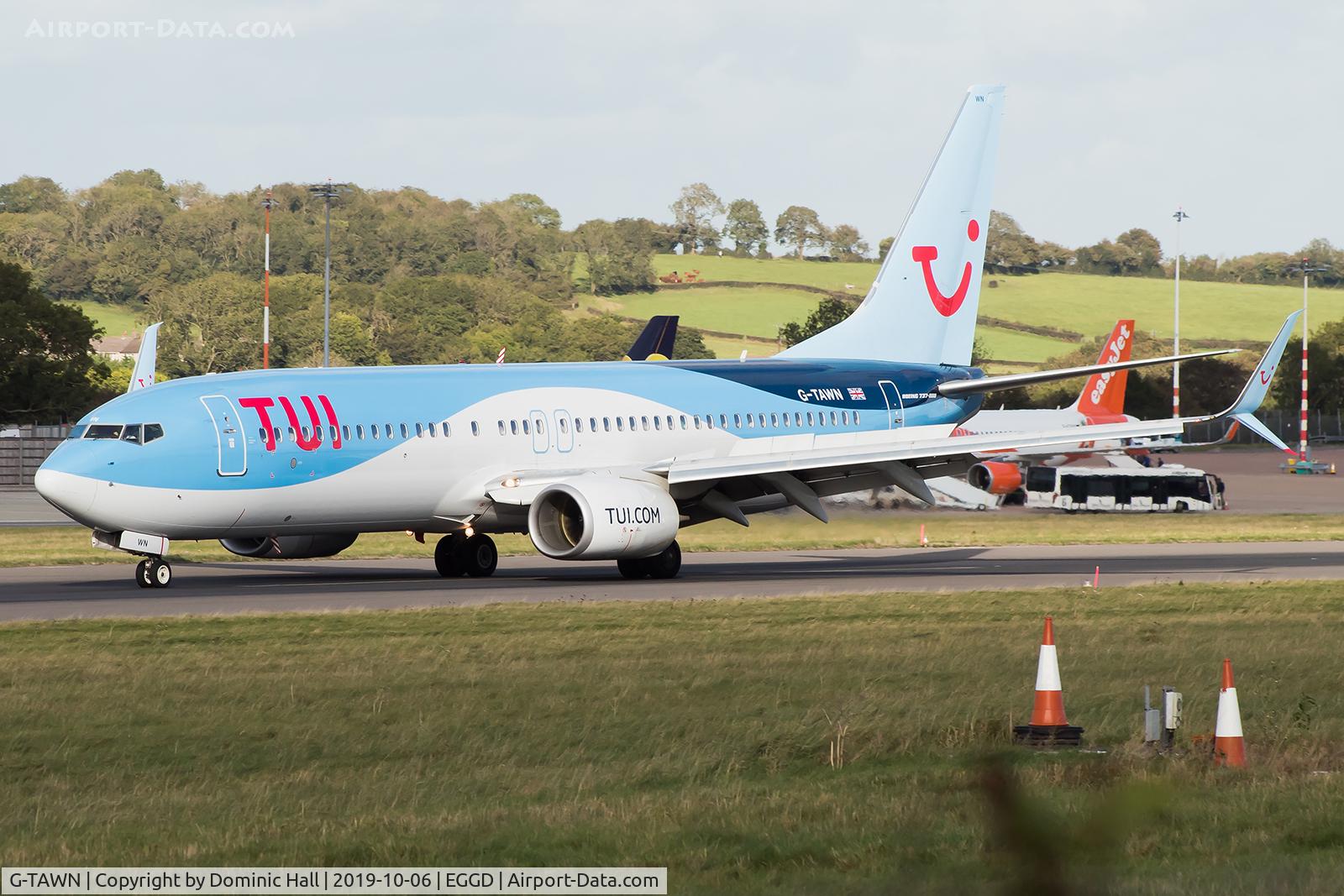 G-TAWN, 2013 Boeing 737-8K5 C/N 37251, Landing RWY 27