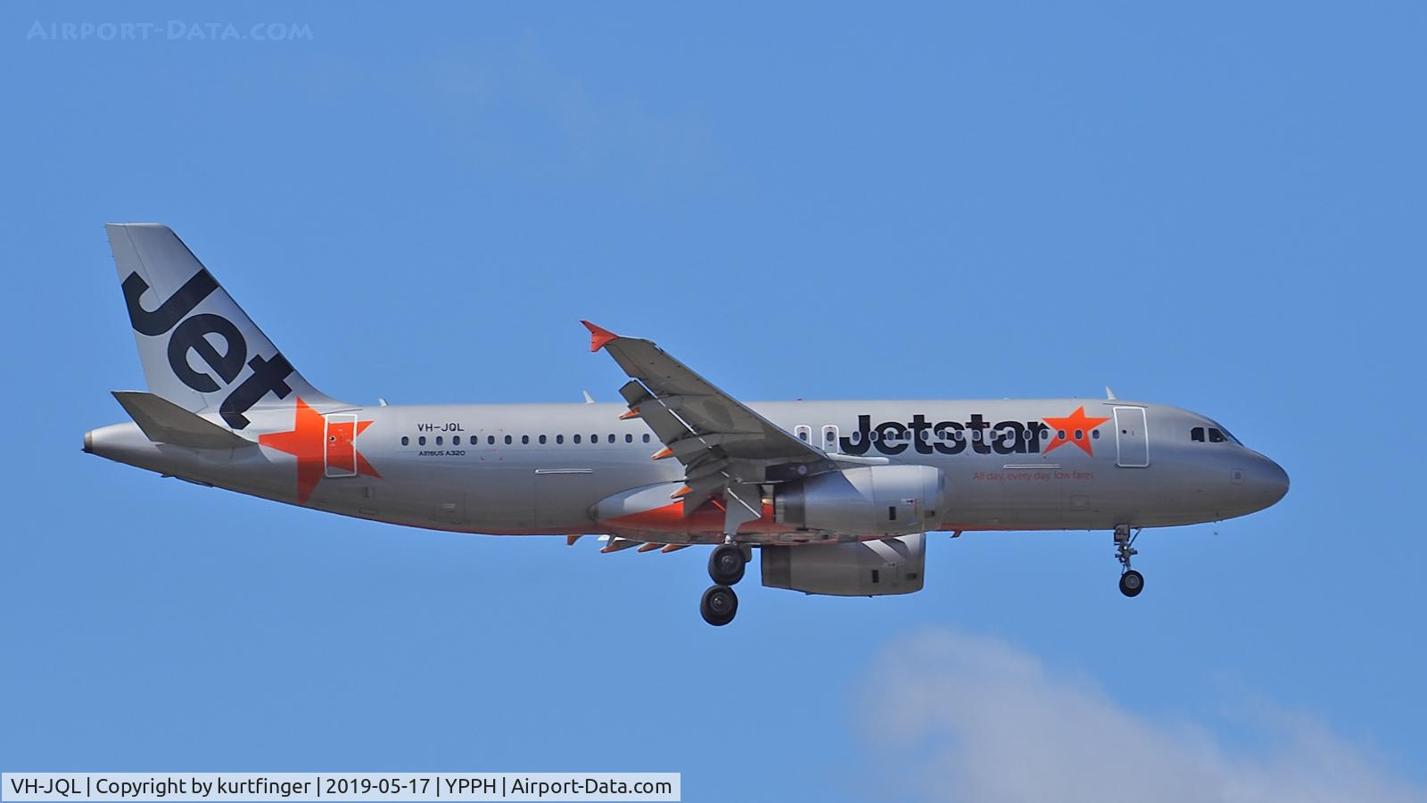 VH-JQL, 2004 Airbus A320-232 C/N 2185, Airbus A320-232. Jetstar Airways VH-JQL final runway 21 YPPH 170519.