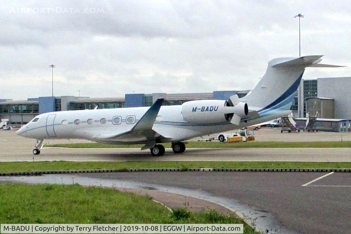 M-BADU, 2014 Gulfstream Aerospace G650 (G-VI) C/N 6083, at Luton