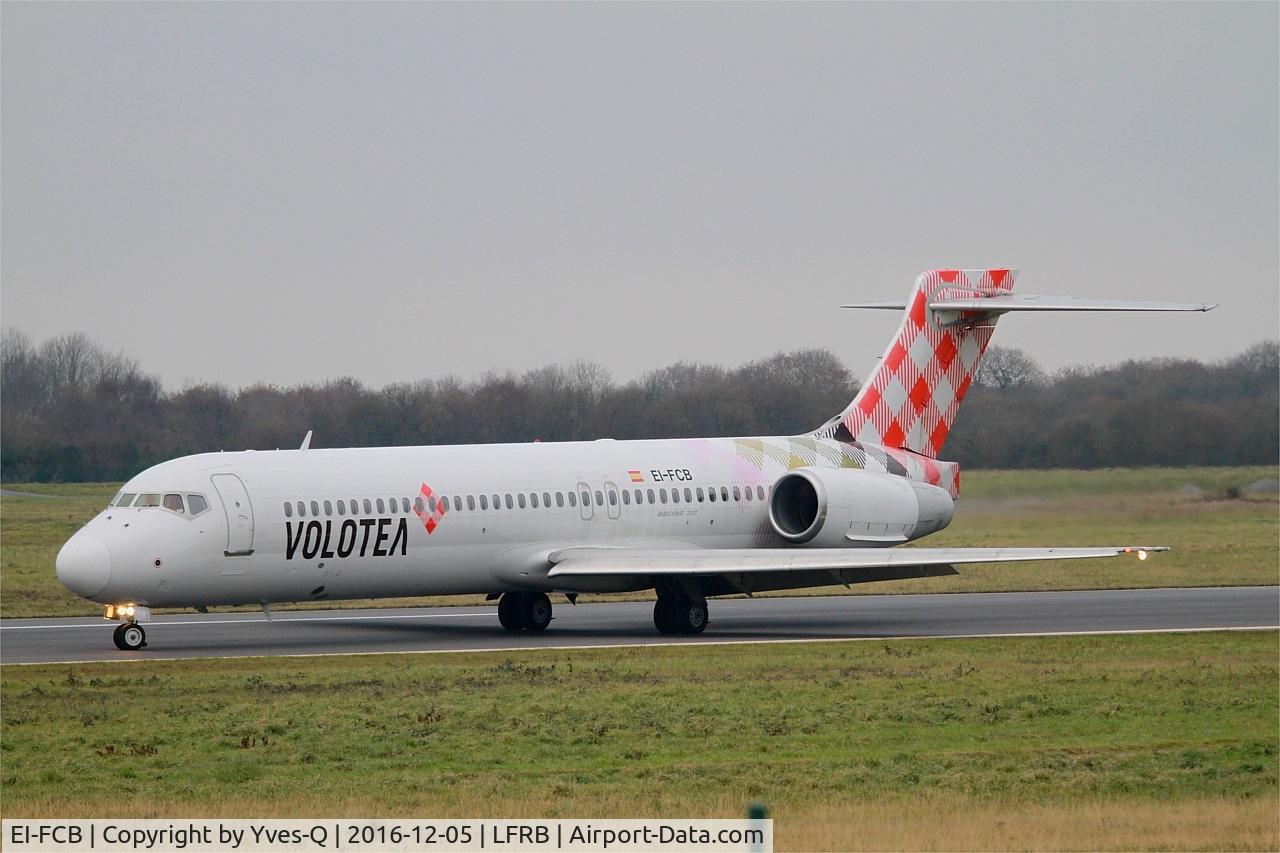 EI-FCB, 2005 Boeing 717-200 C/N 55191, Boeing 717-200, U-Turn rwy 25L, Brest-Bretagne Airport (LFRB-BES)