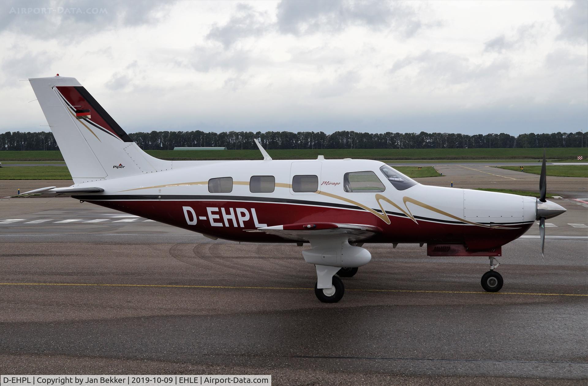 D-EHPL, Piper PA-46-350P Malibu Mirage Malibu Mirage C/N 4636471, Lelystad Airport
