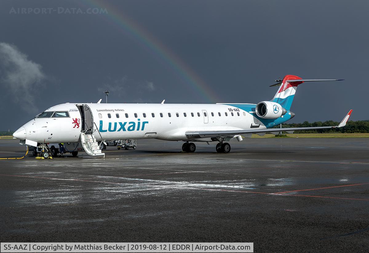 S5-AAZ, 2001 Canadair CRJ-700 (CL-600-2C10) Regional Jet C/N 10014, S5-AAZ