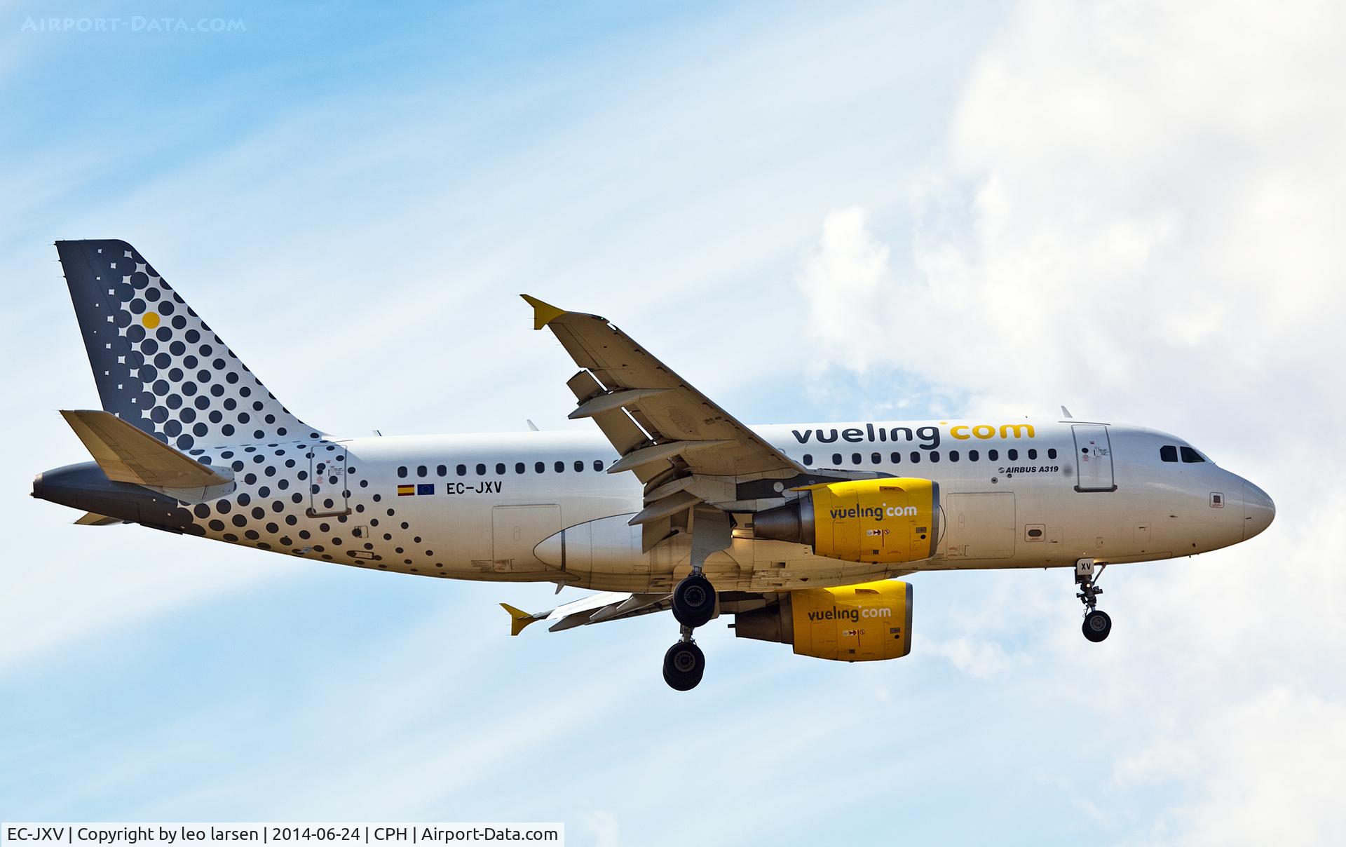 EC-JXV, 2006 Airbus A319-111 C/N 2897, Copenhagen 24.6.2014