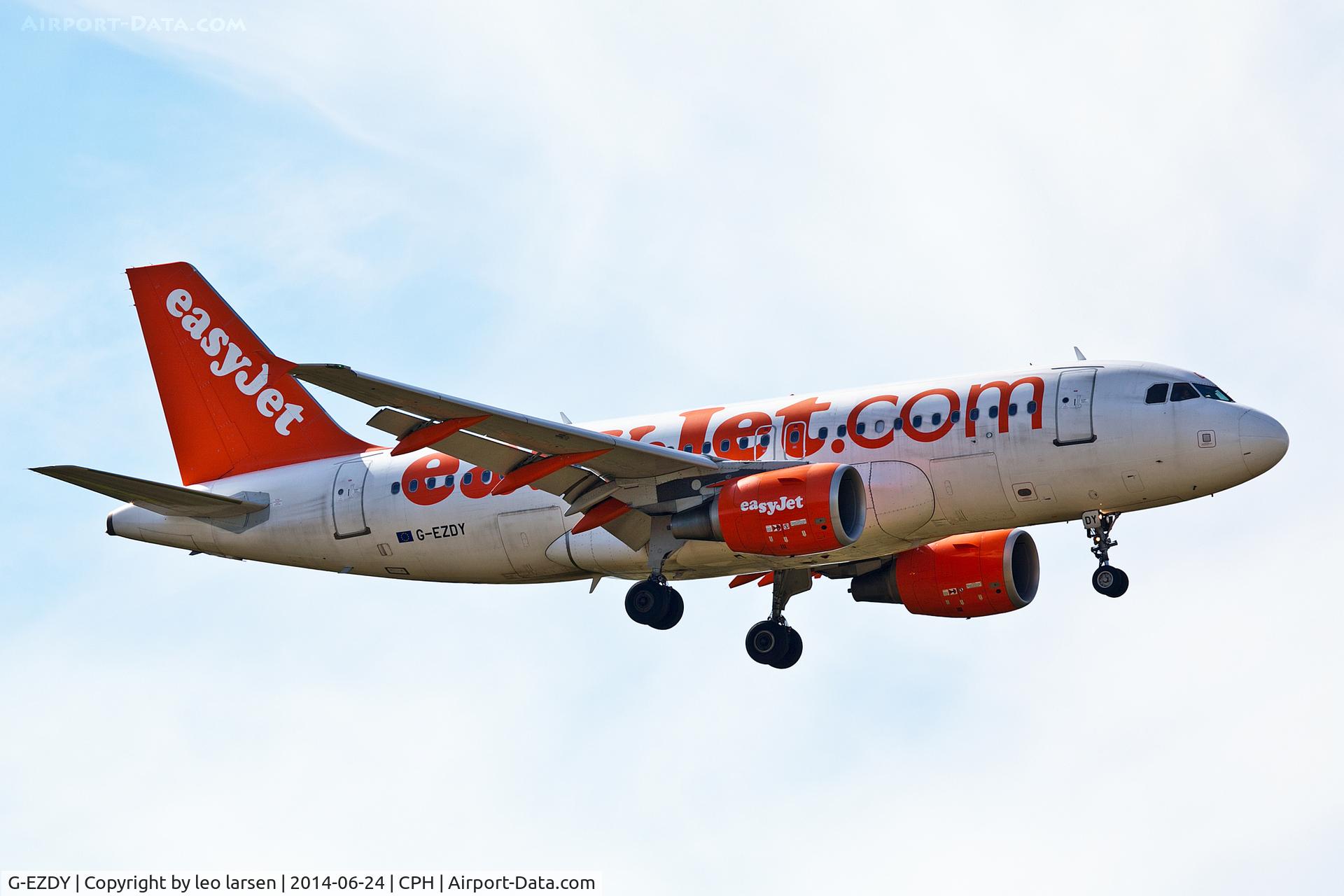 G-EZDY, 2008 Airbus A319-111 C/N 3763, Copenhagen 24.6.2014
