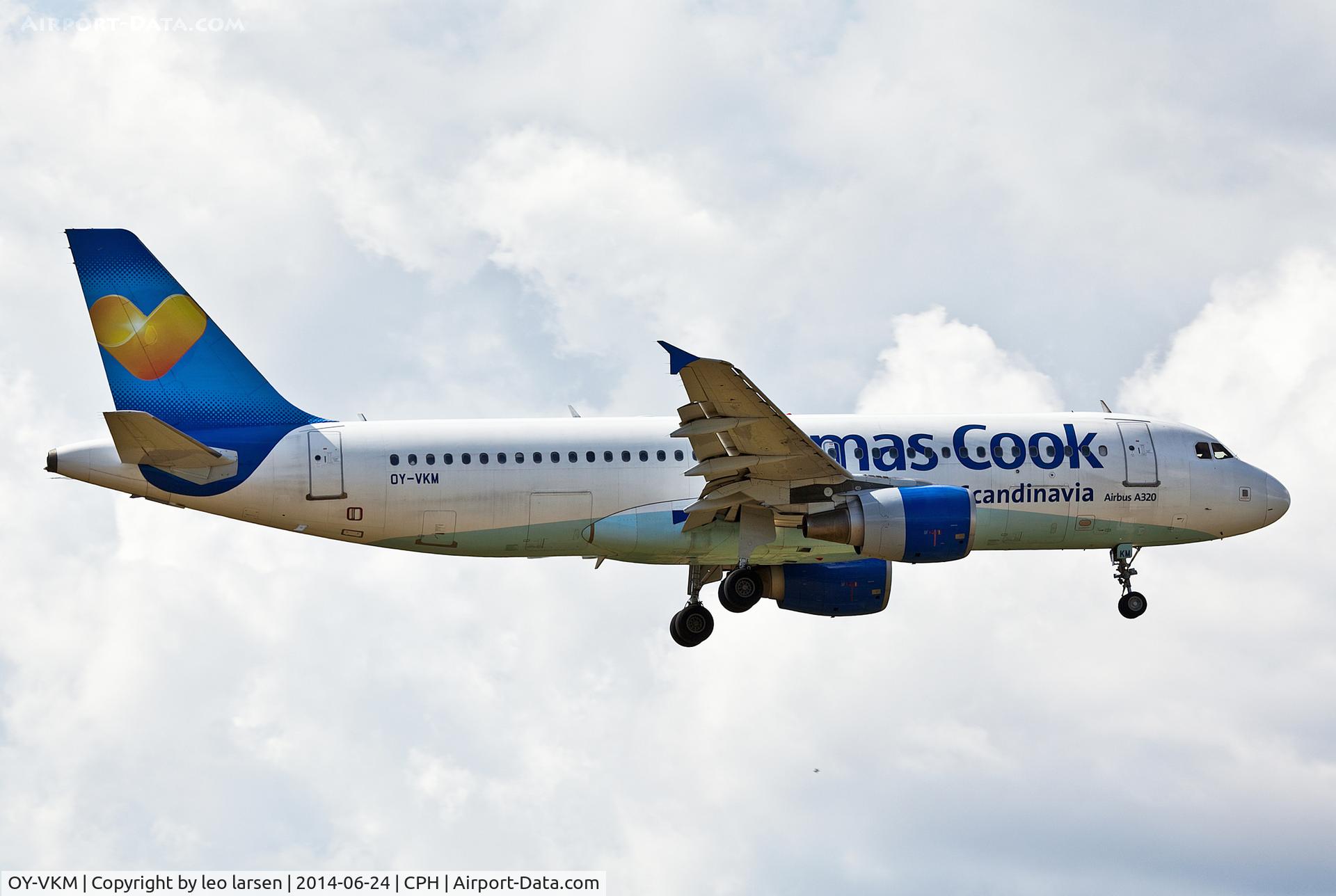 OY-VKM, 2002 Airbus A320-214 C/N 1889, Copenhagen 24.6.2014