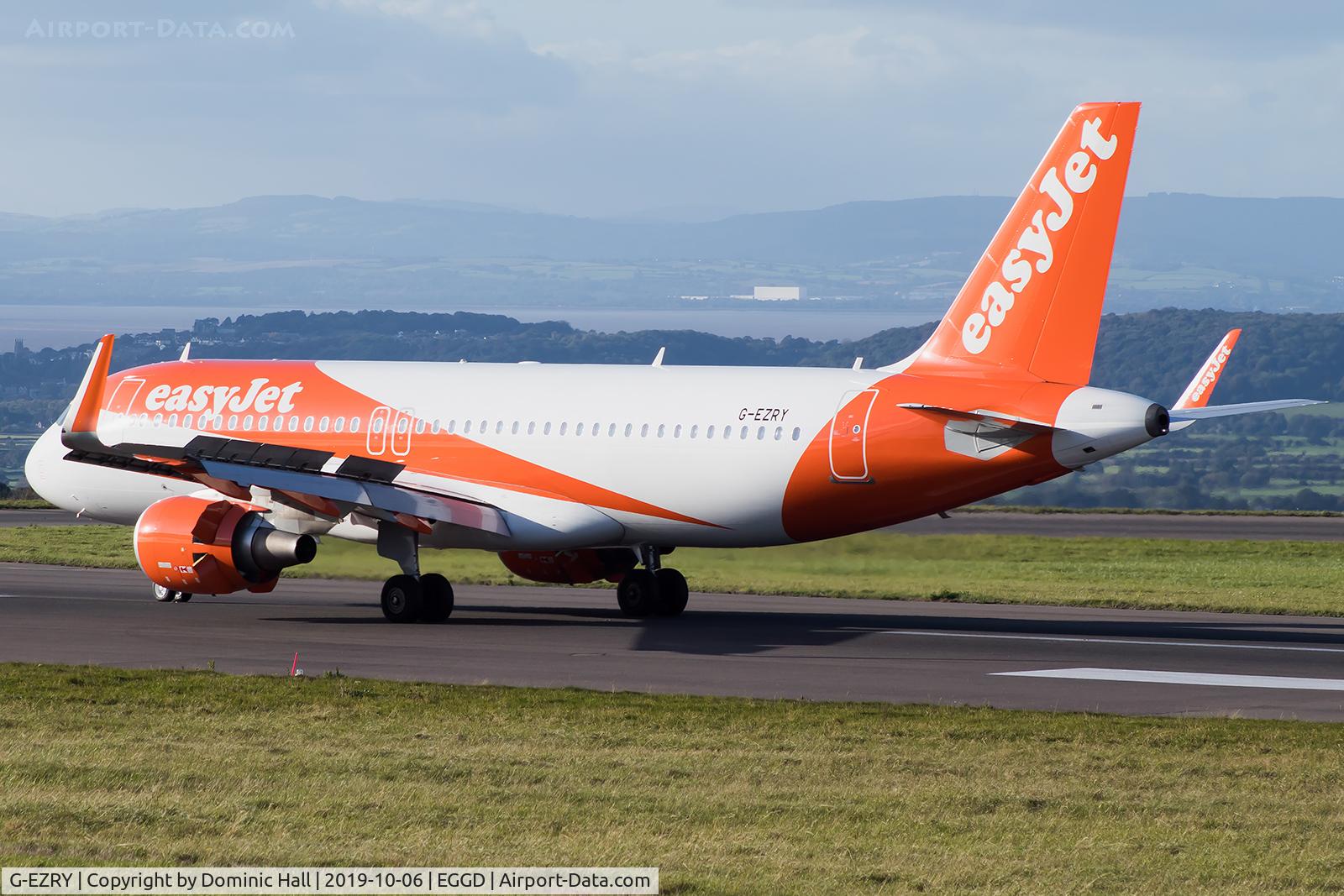 G-EZRY, 2018 Airbus A320-214 C/N 8344, Landing RWY 27