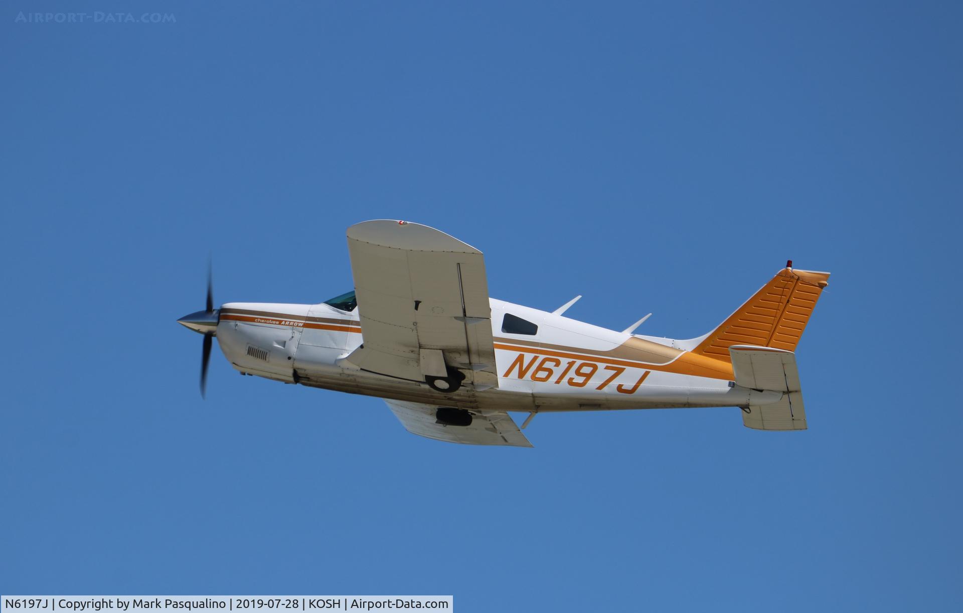 N6197J, 1976 Piper PA-28R-200 Cherokee Arrow C/N 28R-7635319, Piper PA-28R-200