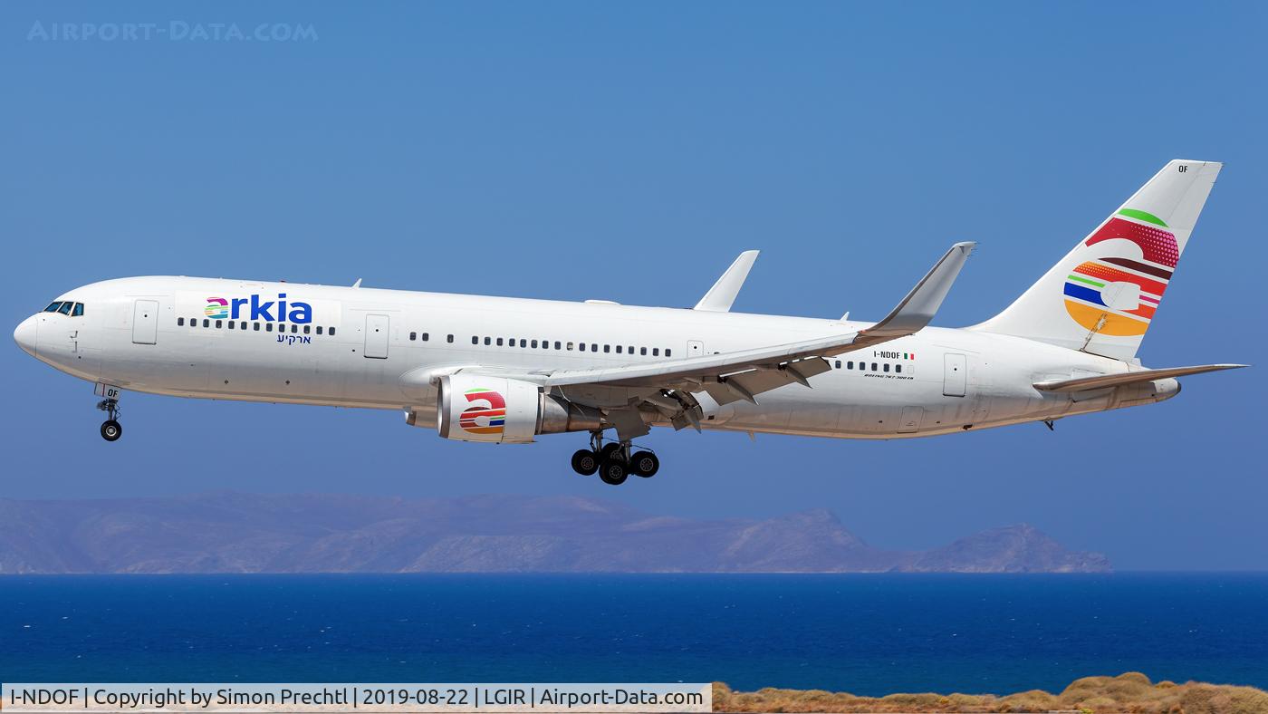 I-NDOF, 1996 Boeing 767-306/ER C/N 27610, I-NDOF @ Heraklion N. Kazantzakis Airport