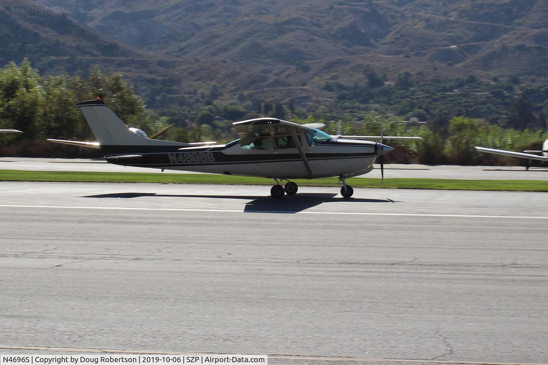 N4696S, 1979 Cessna R182 Skylane RG C/N R18201385, 1979 Cessna R182 SKYLANE RG, Lycoming O-540, retractable gear, landing roll Rwy 22