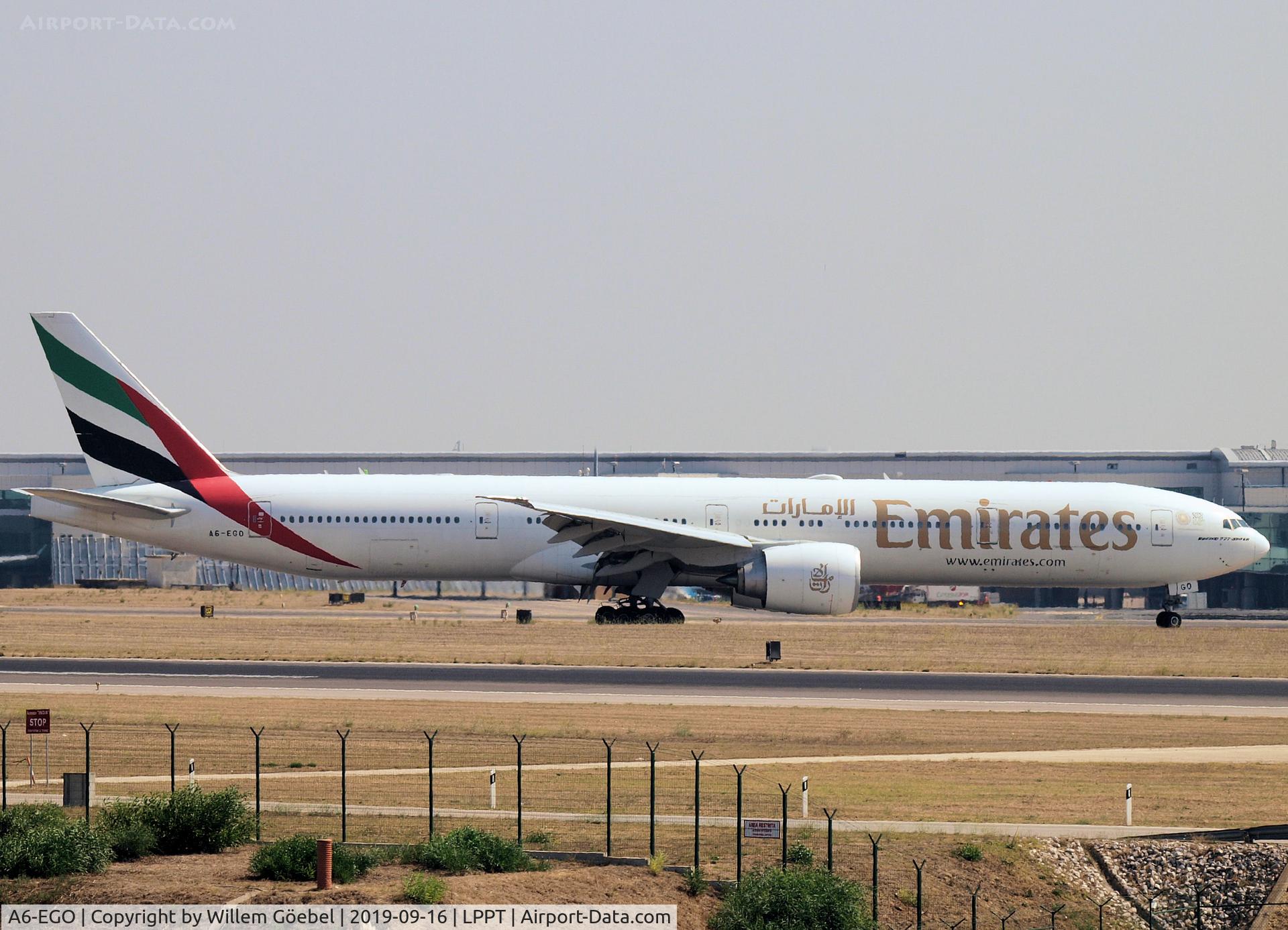A6-EGO, 2012 Boeing 777-31H/ER C/N 35598, Taxi to the gate on Lisbon Airport