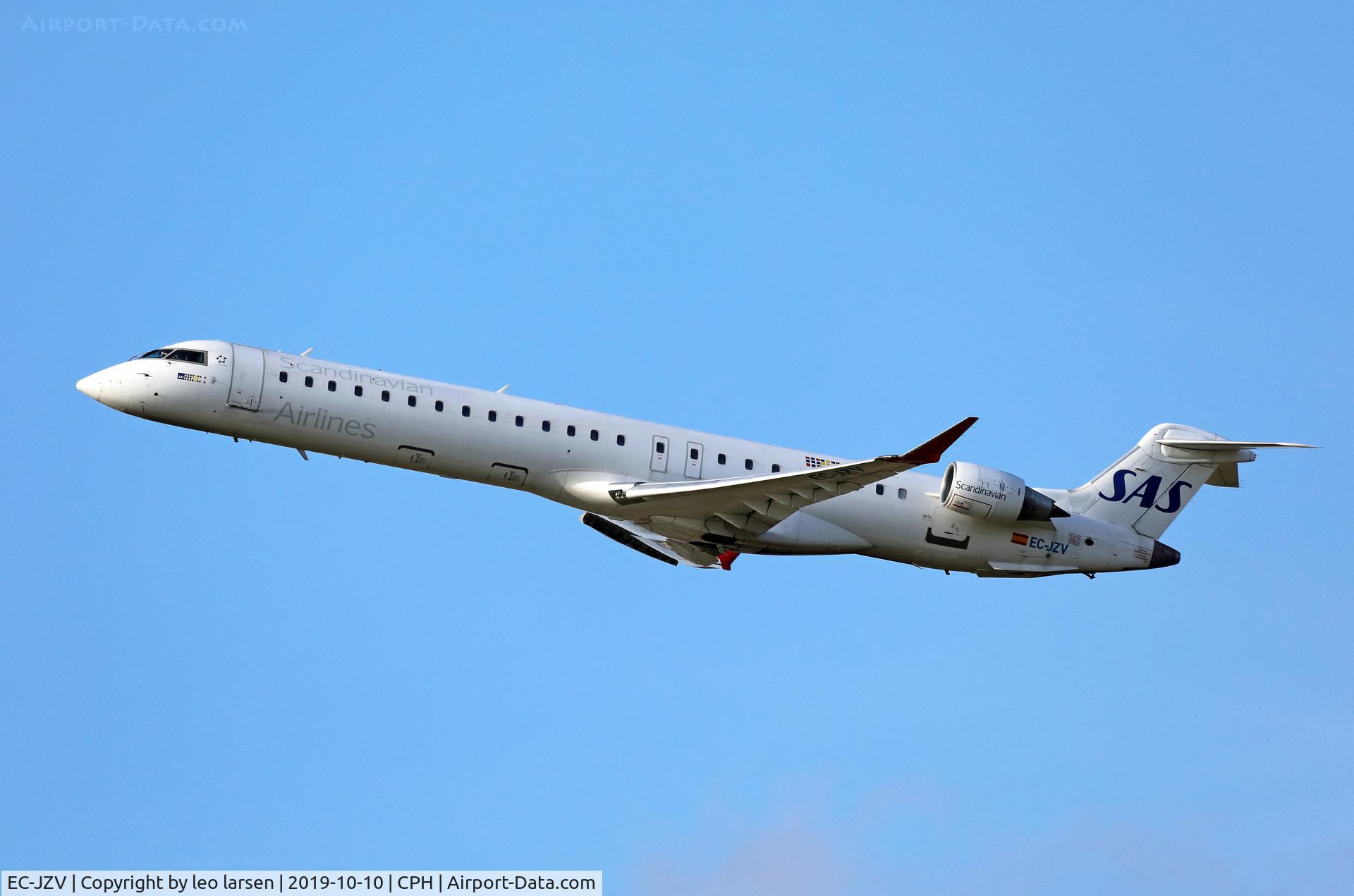 EC-JZV, 2007 Bombardier CRJ-900 (CL-600-2D24) C/N 15117, Copenhagen 10.10.2019 T/O R-22R