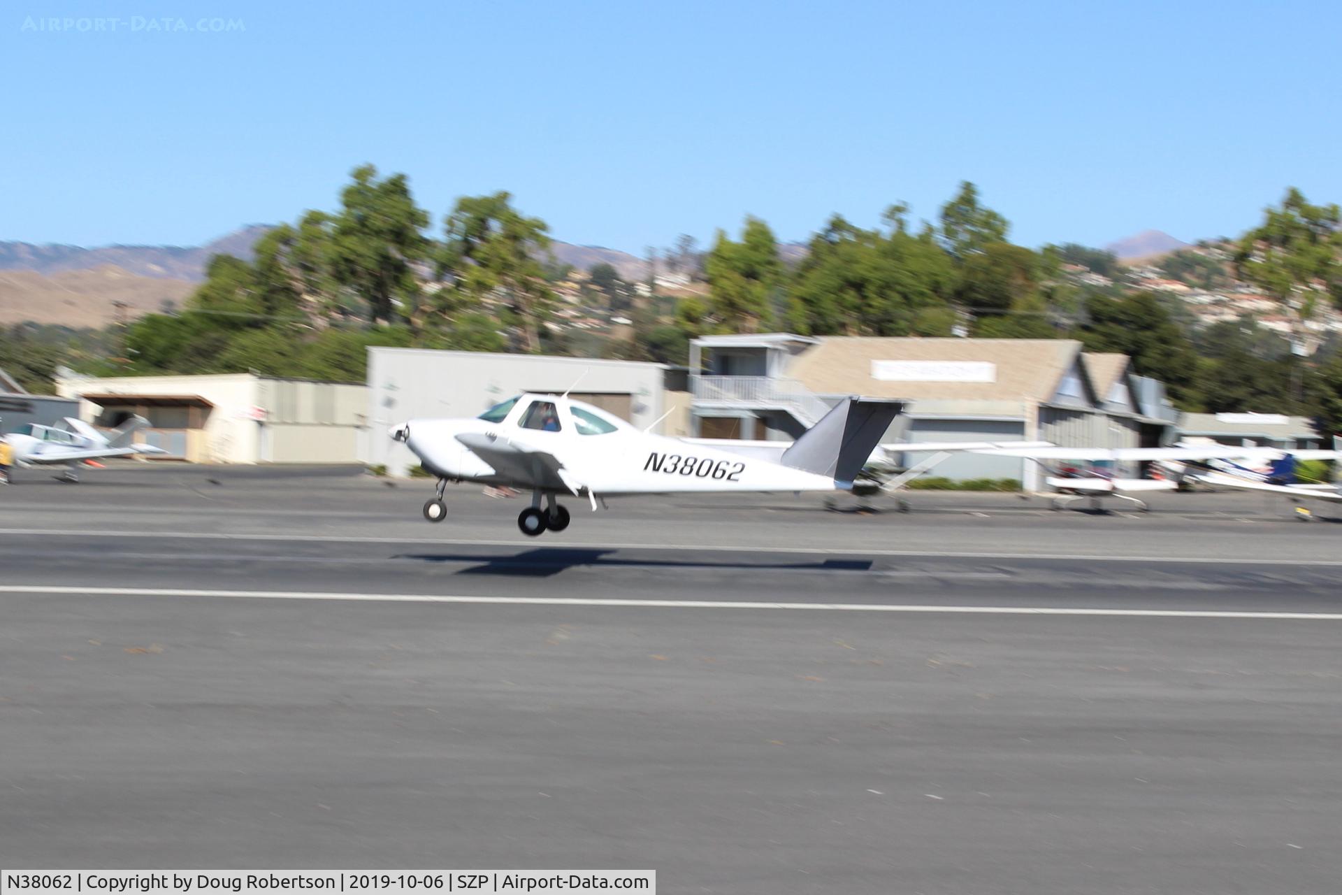 N38062, 1980 Beech 77 Skipper C/N WA-204, 1980 Beech 77 SKIPPER, Lycoming O-235-L2C 115 Hp, range 475 statute miles, 312 Skippers built from  1979-1981, takeoff Rwy 22
