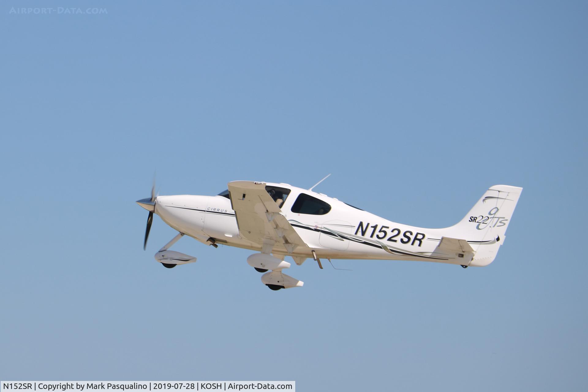 N152SR, 2006 Cirrus SR22 GTS C/N 1940, Cirrus SR22