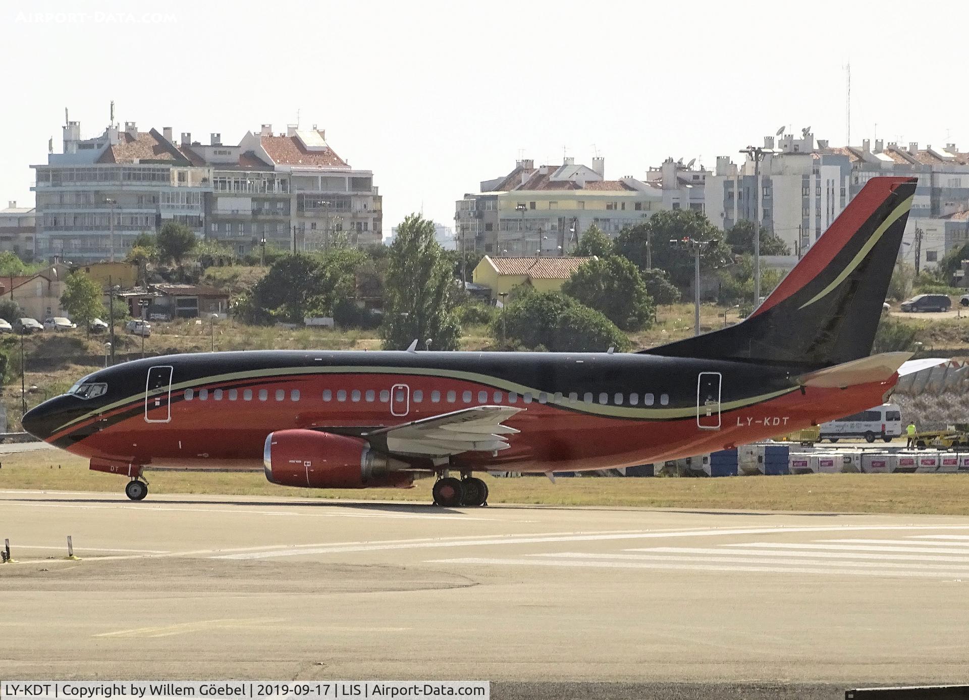 LY-KDT, 1992 Boeing 737-522 C/N 26691, Parking on Lisbon Airport