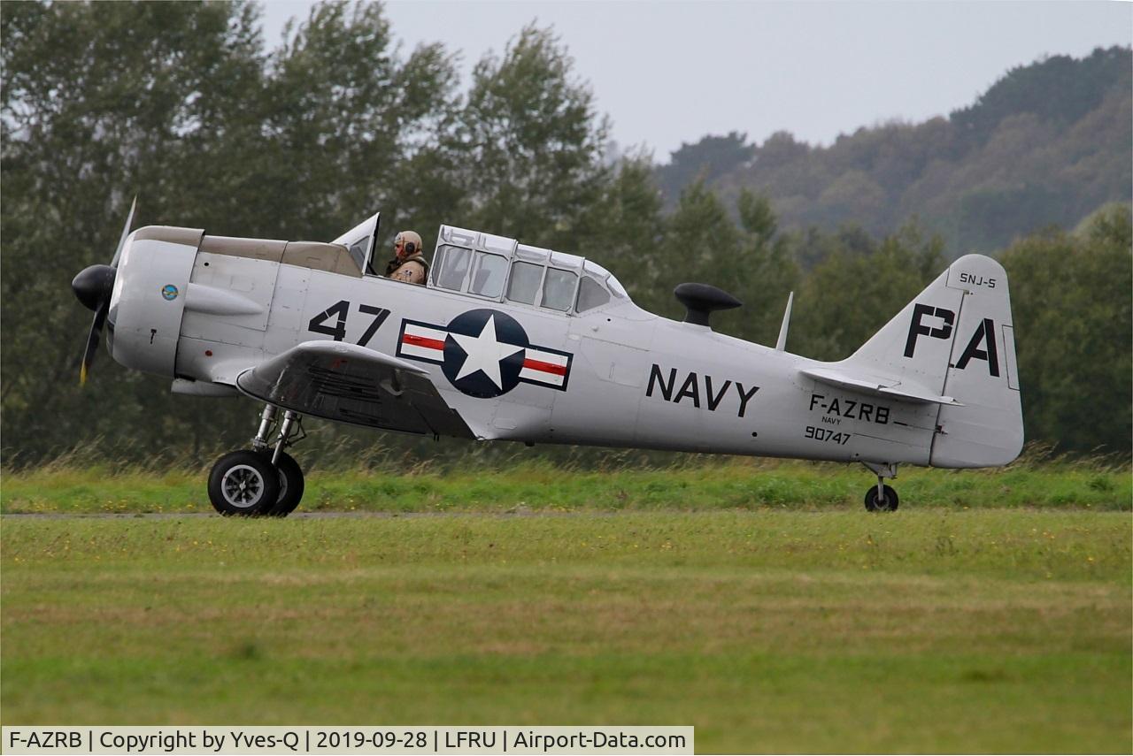 F-AZRB, North American SNJ-5 Texan Texan C/N 88-17955, North American SNJ-5 Texan, Taxiing rwy 22, Morlaix-Ploujean airport (LFRU-MXN) Air show 2019