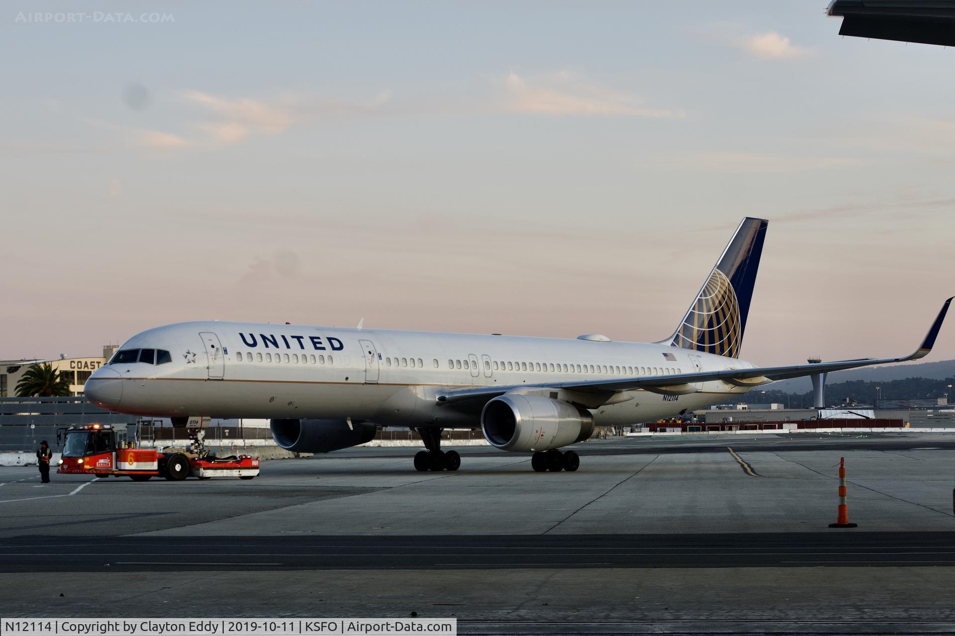 N12114, 1995 Boeing 757-224 C/N 27556, SFO 2019.