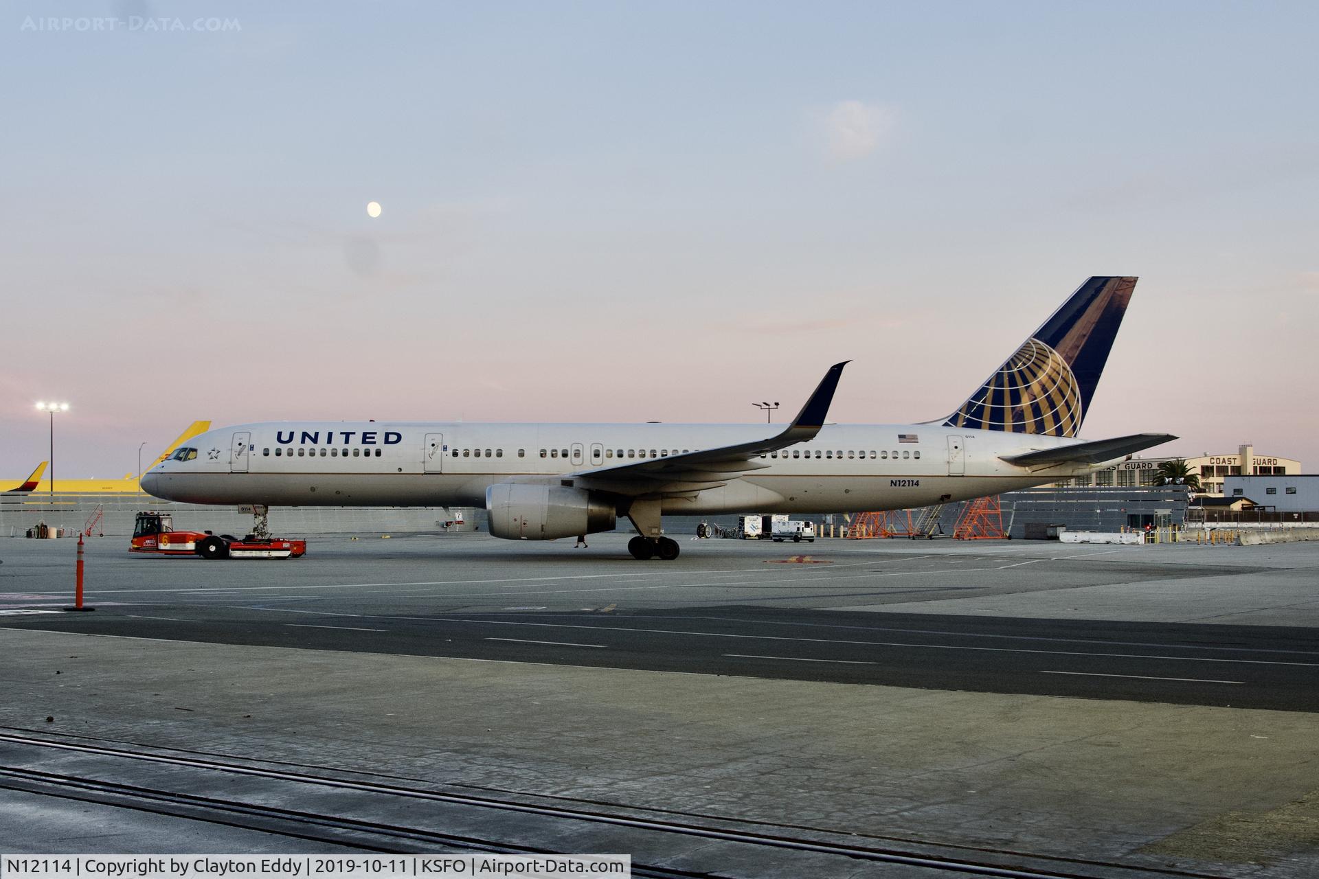 N12114, 1995 Boeing 757-224 C/N 27556, SFO 2019.