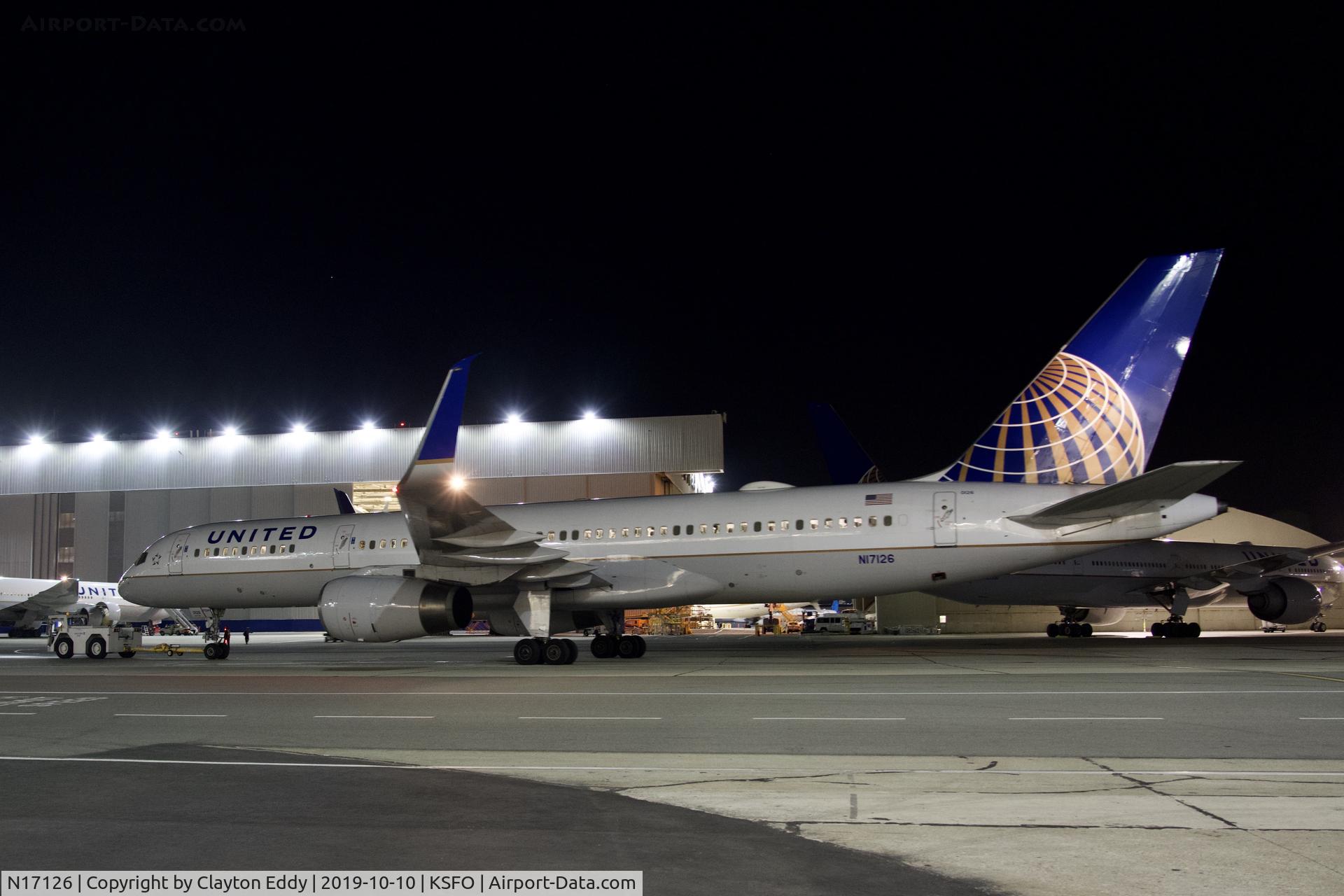N17126, 1998 Boeing 757-224 C/N 27566, SFO 2019.