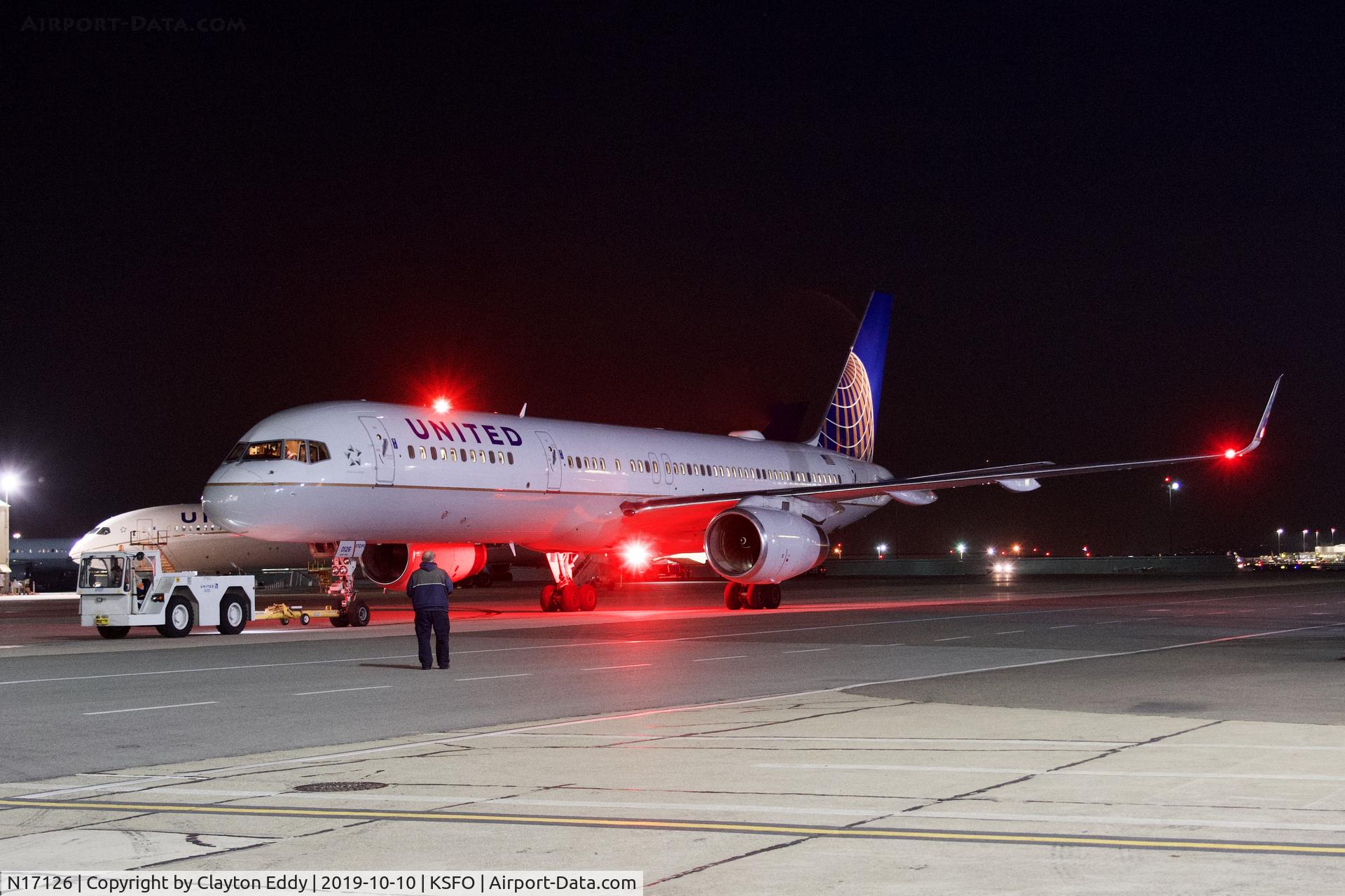 N17126, 1998 Boeing 757-224 C/N 27566, SFO 2019.