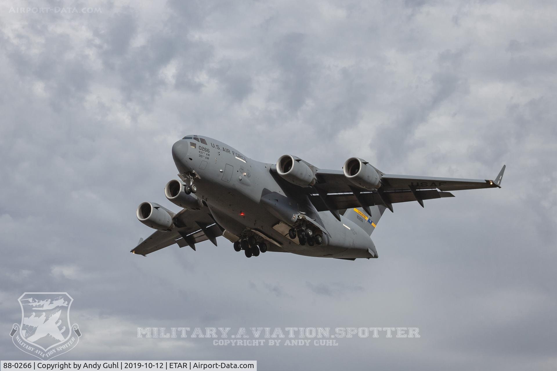 88-0266, 1988 Boeing C-17A Globemaster III C/N F-005, McDonnell Douglas C-17A Globemaster with the serialnumber #2
