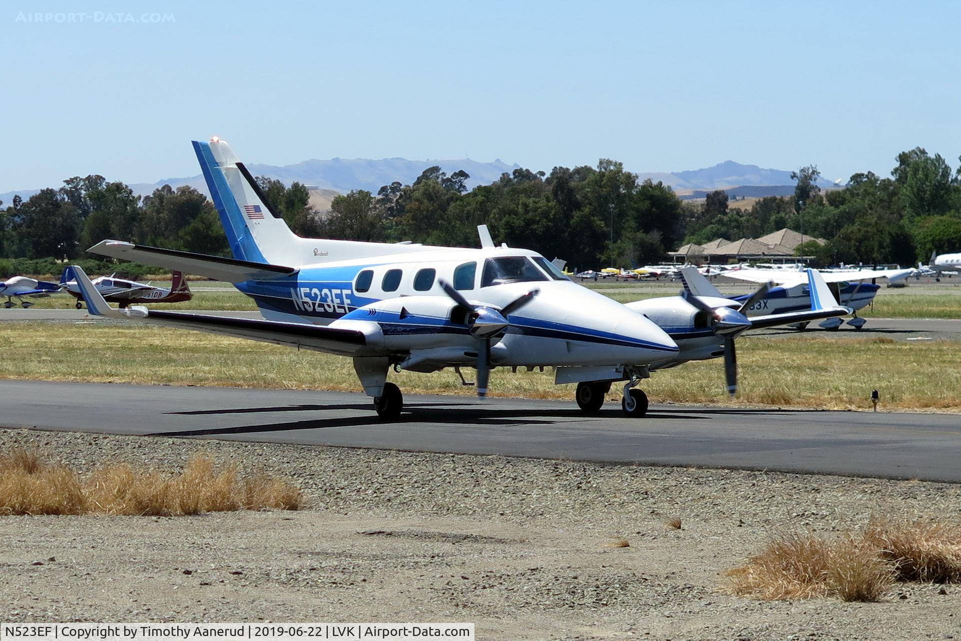 N523EF, 1979 Beech B-60 Duke C/N P-523, 1979 Beech B-60, c/n: P-523, AOPOA Livermore Fly-In