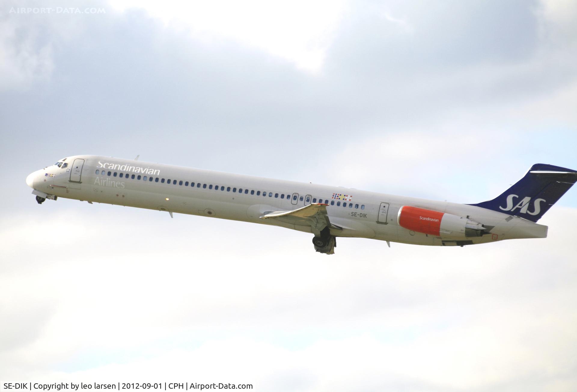 SE-DIK, 1988 McDonnell Douglas MD-82 (DC-9-82) C/N 49728, Copenhagen 1.9.2012