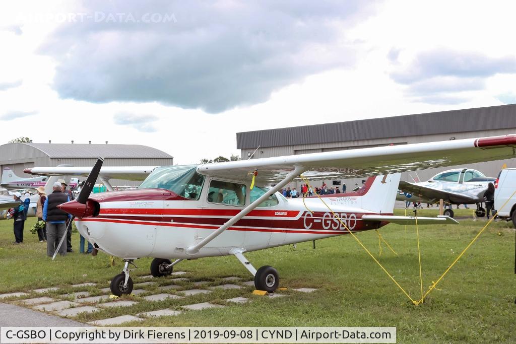C-GSBO, 1980 Cessna 172N C/N 17273953, Parked at the Gatineau ap.