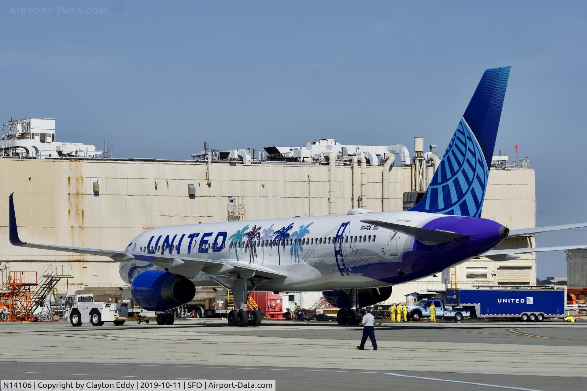 N14106, 1994 Boeing 757-224 C/N 27296, Her Art Here California SFO 2019.