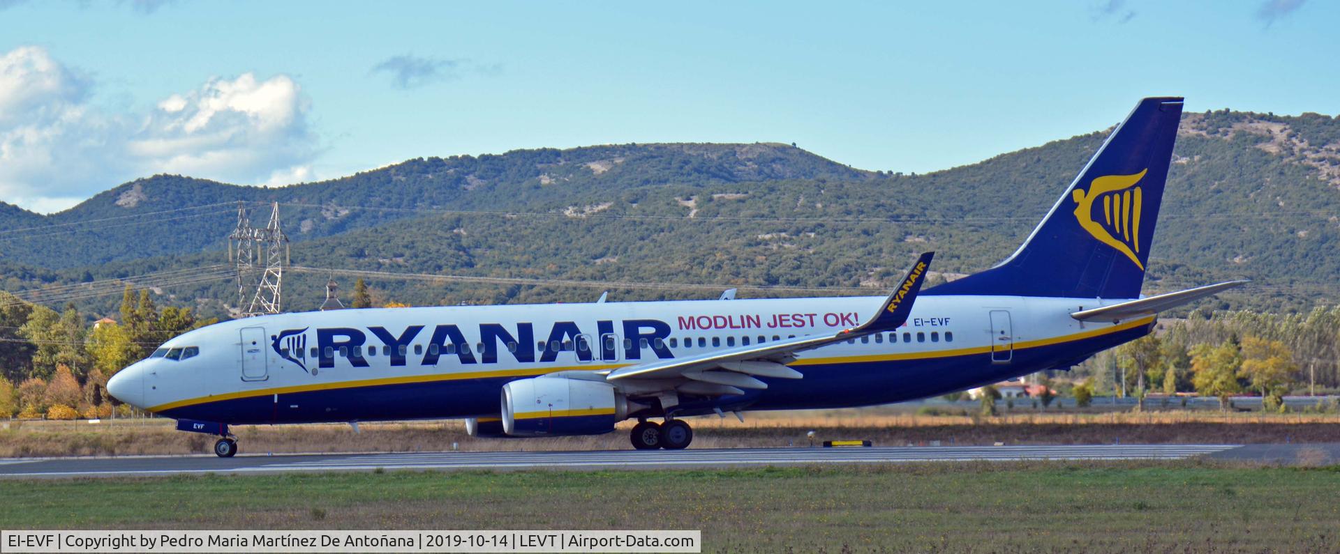 EI-EVF, 2012 Boeing 737-8AS C/N 40291, Aeropuerto de Foronda - Vitoria-Gasteiz - Euskadi - España