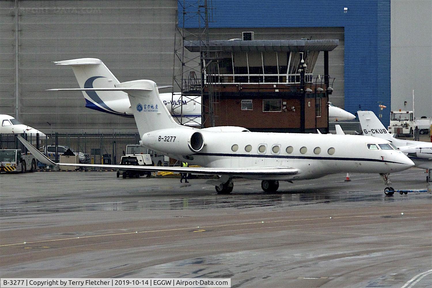 B-3277, 2015 Gulfstream Aerospace G650 (G-VI) C/N 6159, At Luton