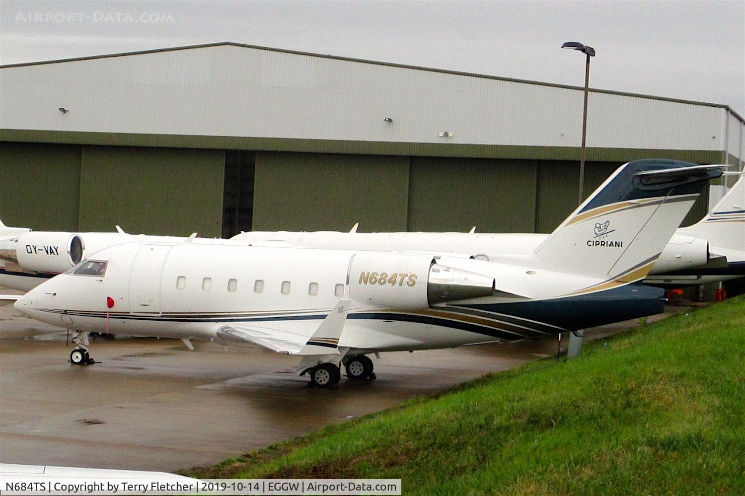 N684TS, 1998 Bombardier Challenger 604 (CL-600-2B16) C/N 5384, At Luton