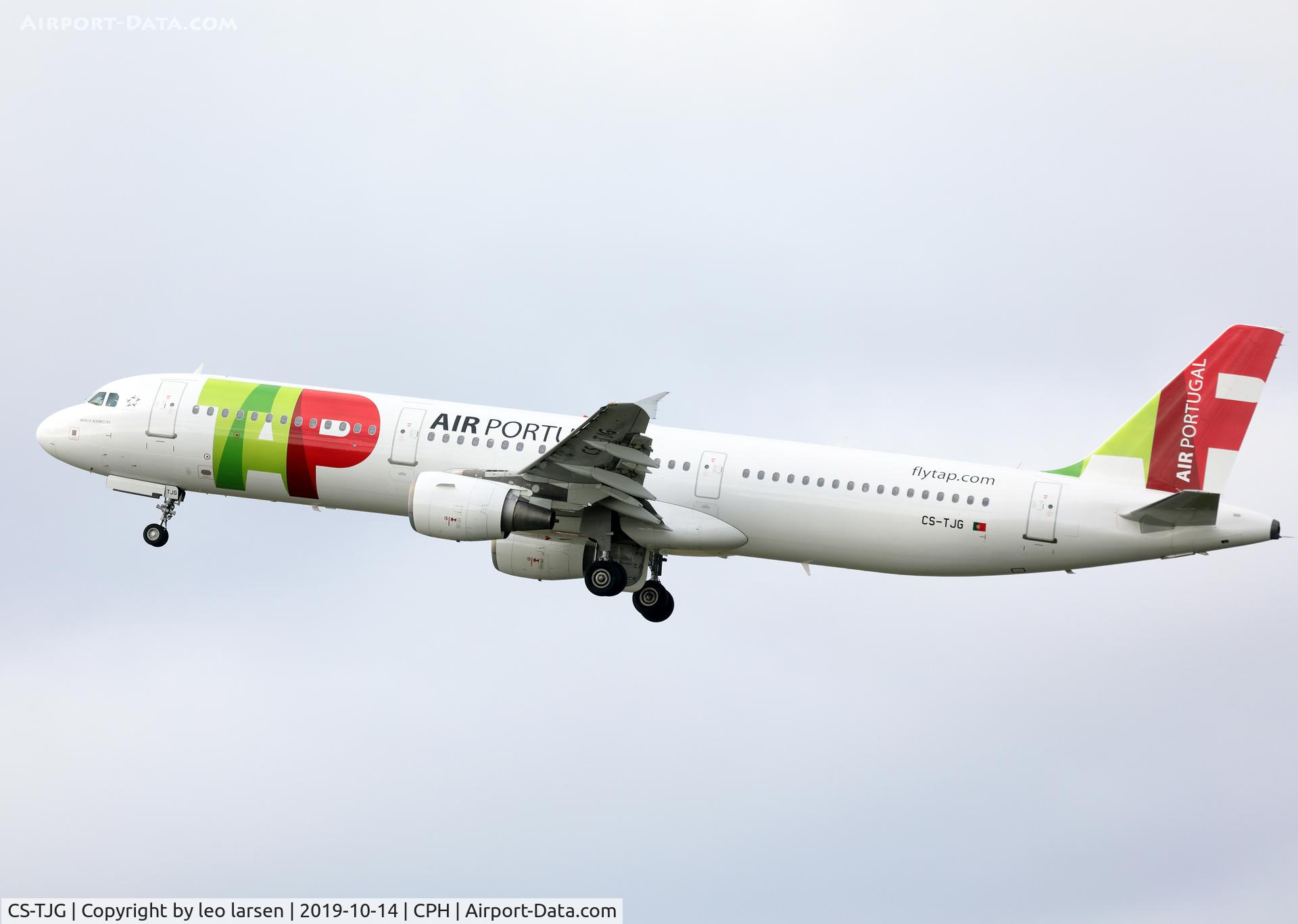 CS-TJG, 2002 Airbus A321-211 C/N 1713, Copenhagen 14.10.2019