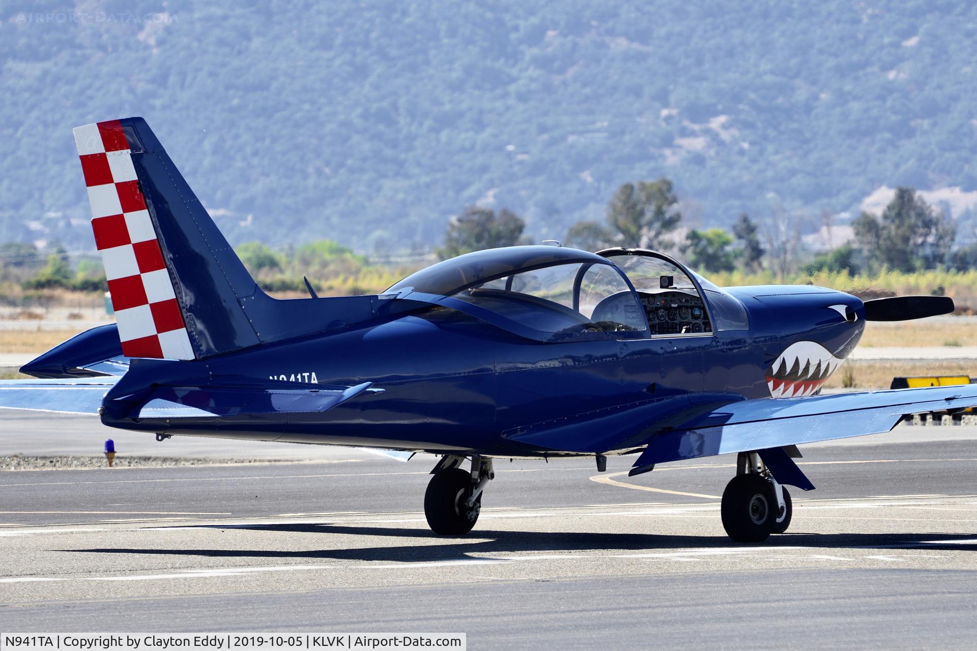 N941TA, 1977 SIAI-Marchetti SF-260 C/N 286, Livermore airport airshow 2019.